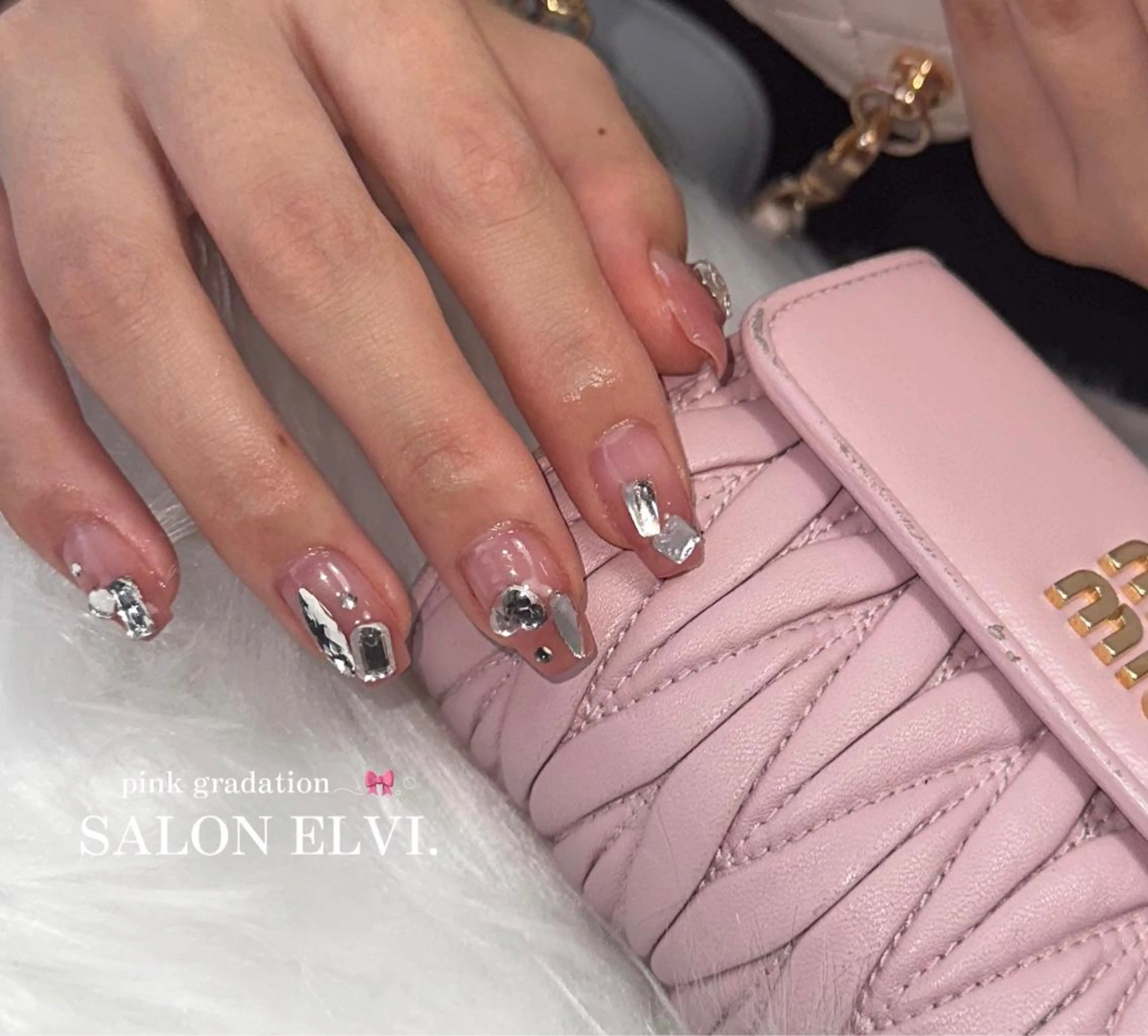 ネイル SALON ELVI.所属・SALON ELVI.のネイルデザイン