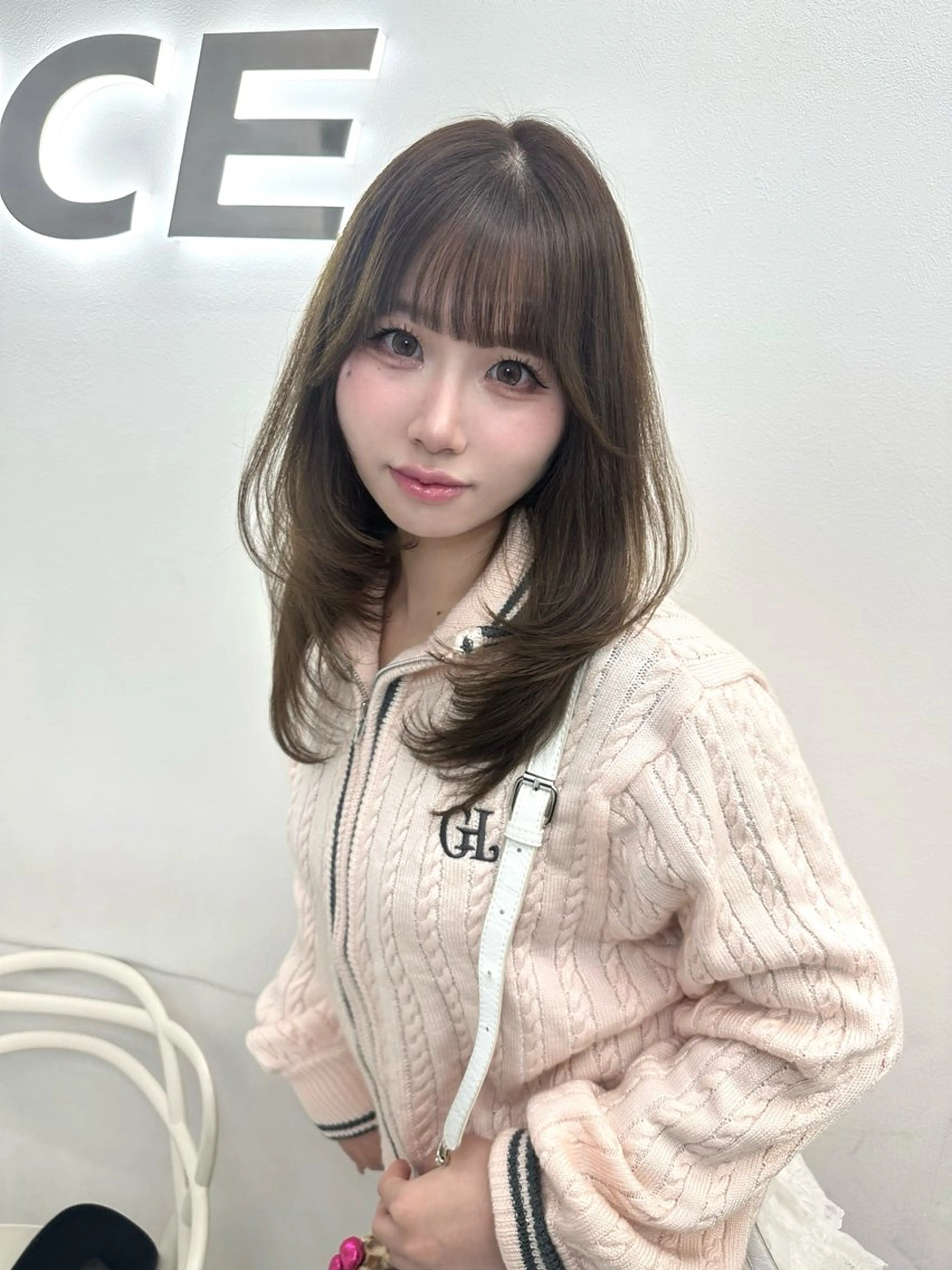 セミロング カラー ヘアアレンジ カット ヘアカラー トリートメント 大人っぽ中韓レディ ヘア🤍MAOのヘアスタイル