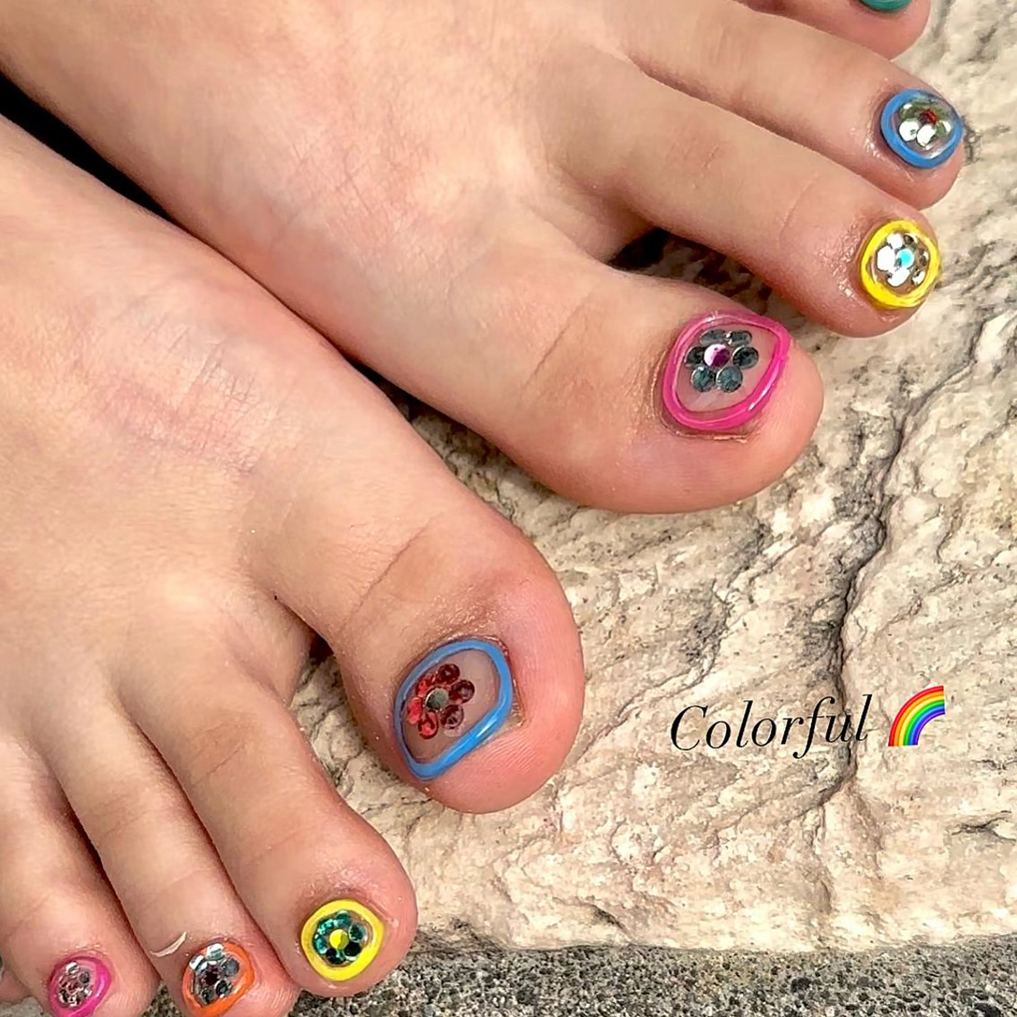 ネイル フットネイル nail salon TORON《於呂店》所属・nailsalon  TORONのネイルデザイン