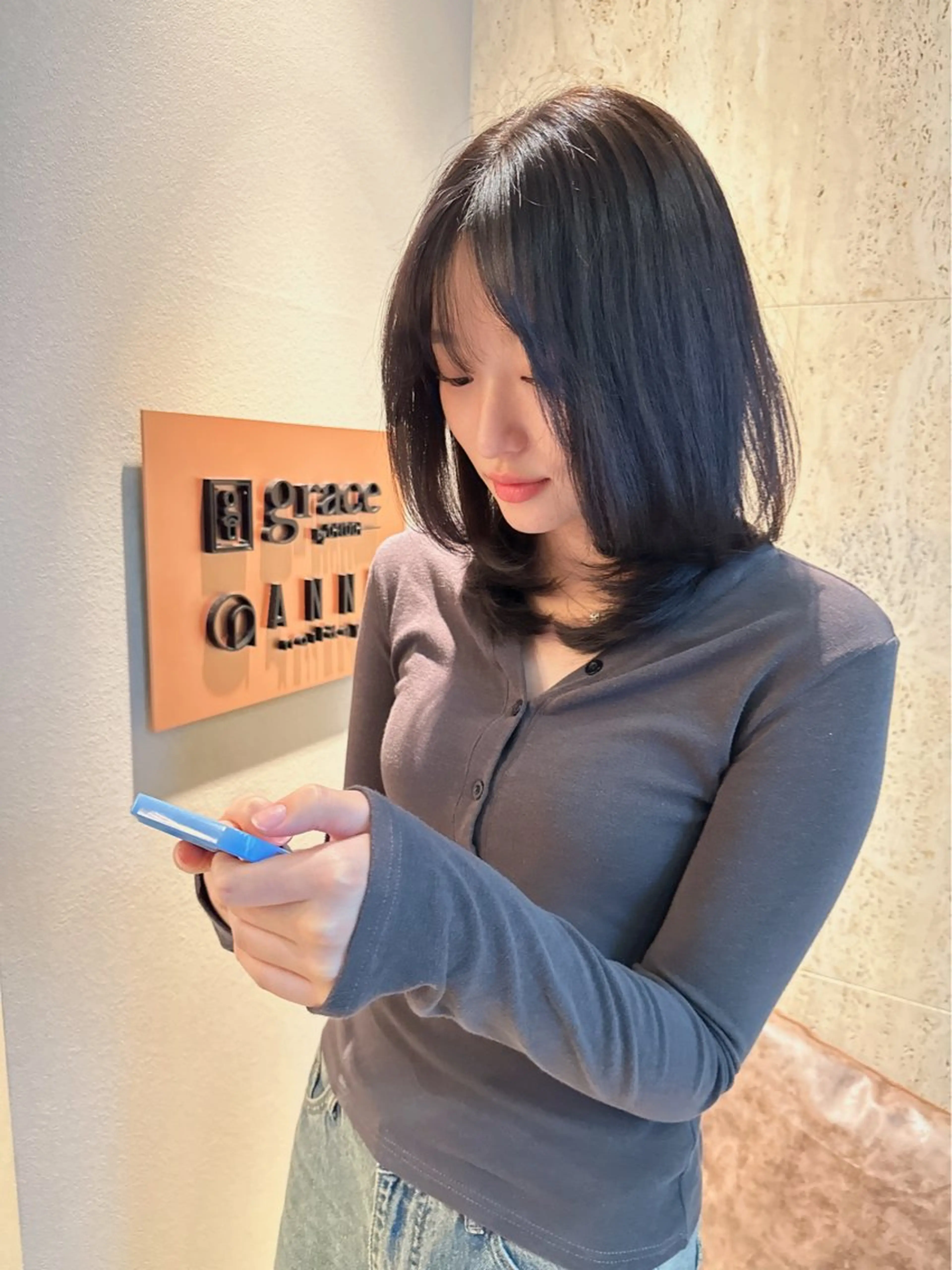 ミディアム grace by afloat所属・平尾 樹里のヘアスタイル