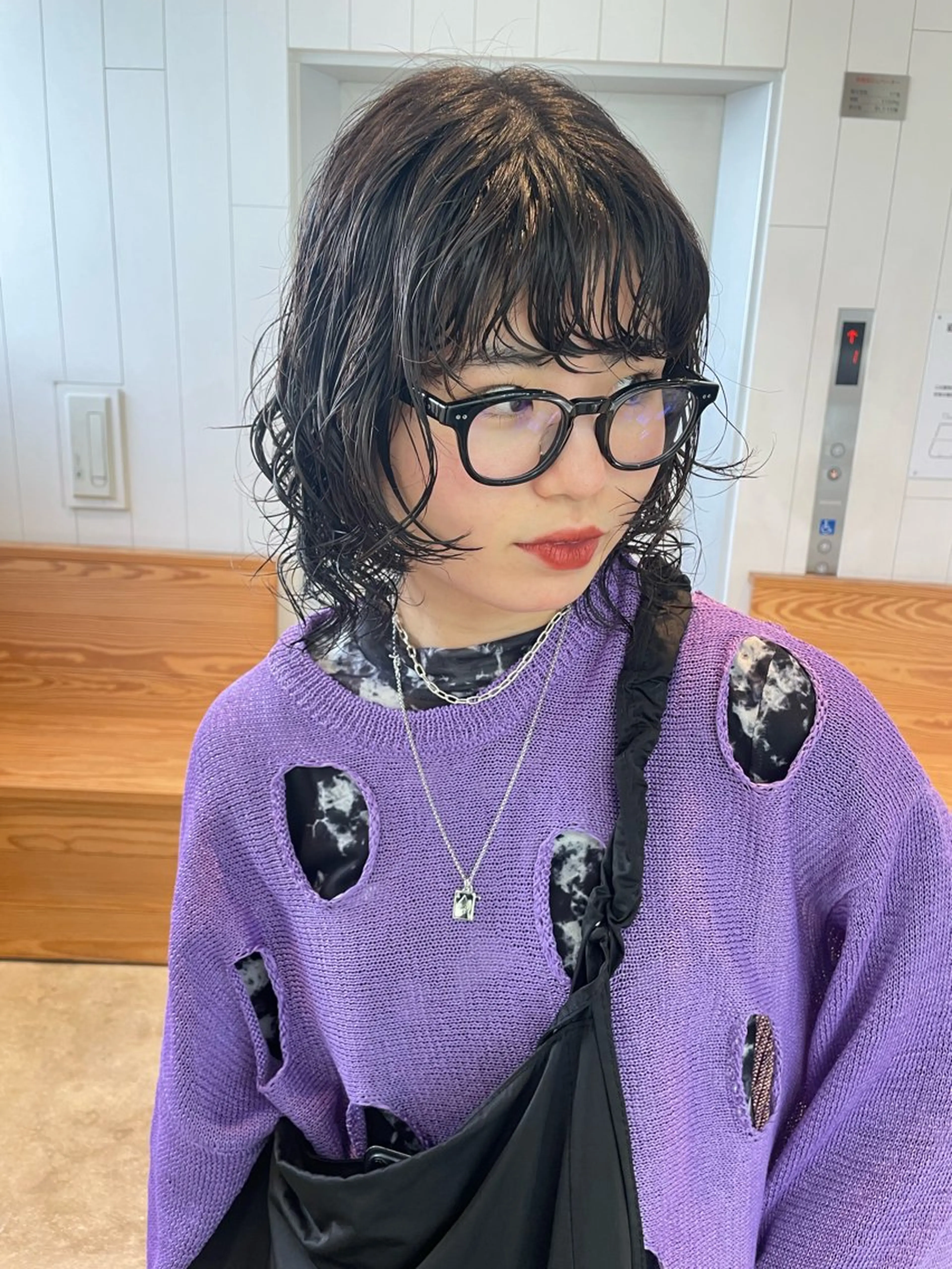 ミディアム パーマ ミディアムレイヤー ミディアムパーマ レイヤーカット カット パーマ トリートメント パーマ/パーマ落とし 【Kouta】のヘアスタイル