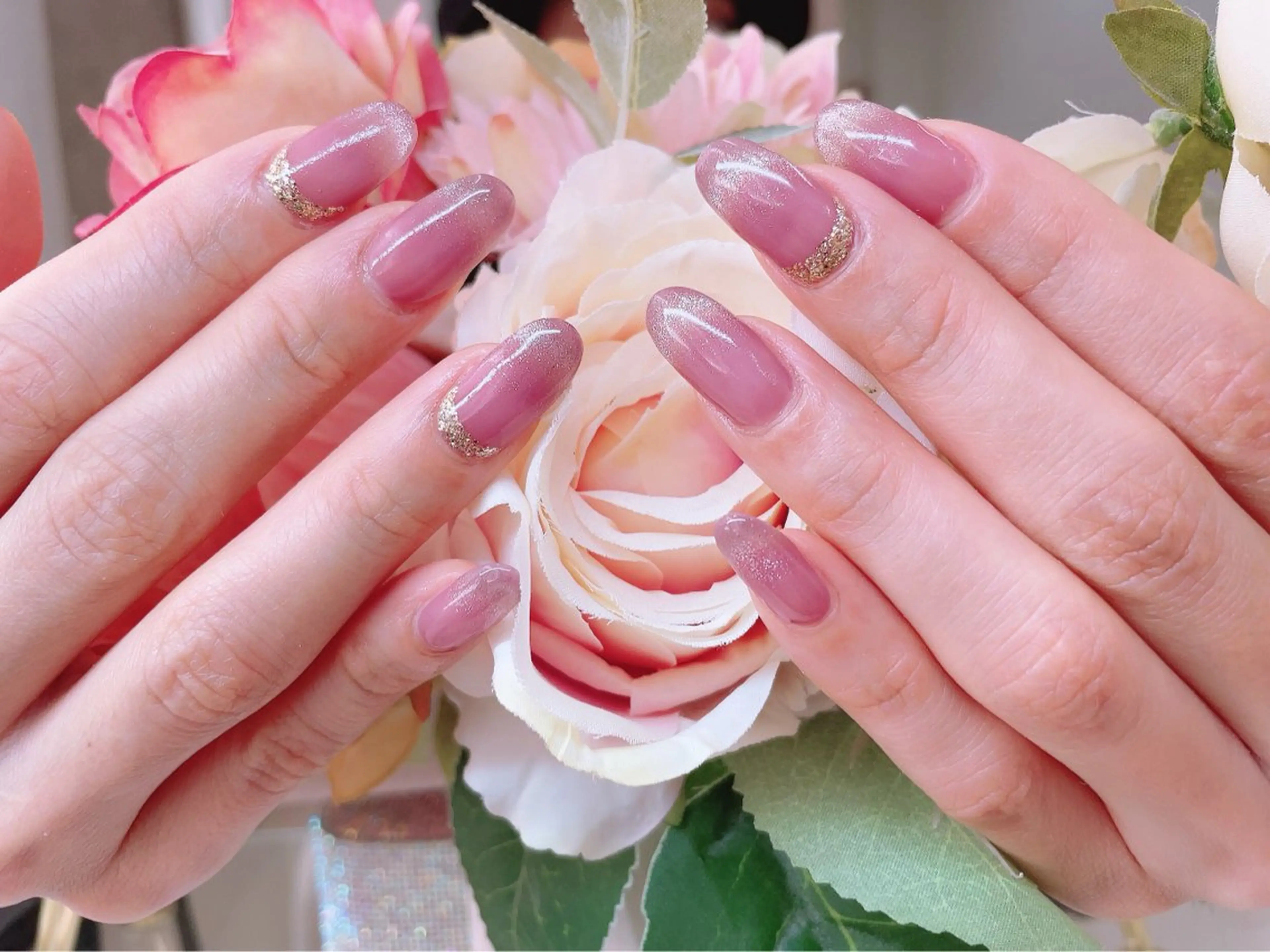 ネイル フレンチネイル ジェルネイル グラデーション ハードジェル キラキラネイル Lilas Nailのネイルデザイン