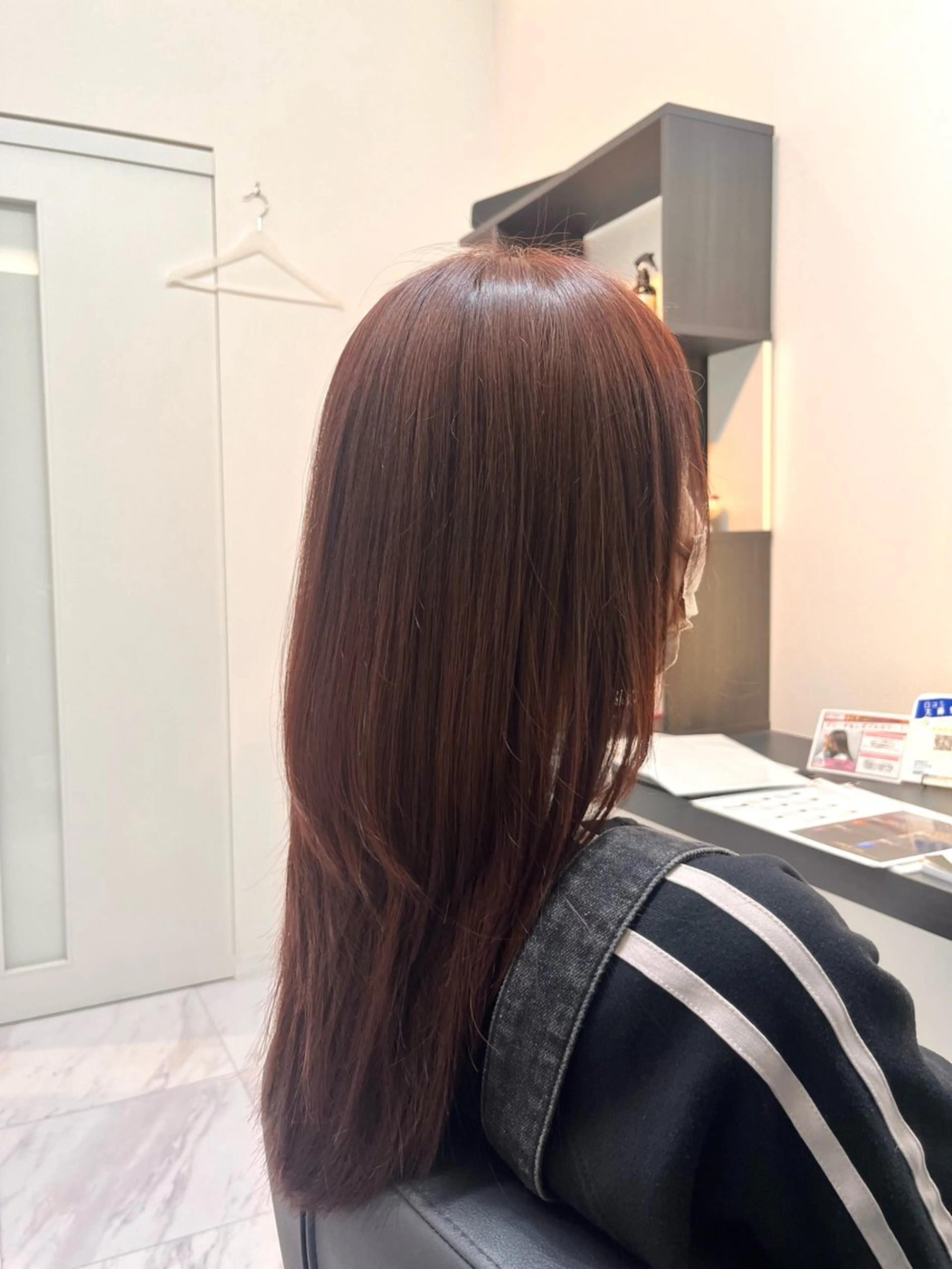 カラー ブラウンカラー ピンクカラー 松尾 姫依のヘアスタイル