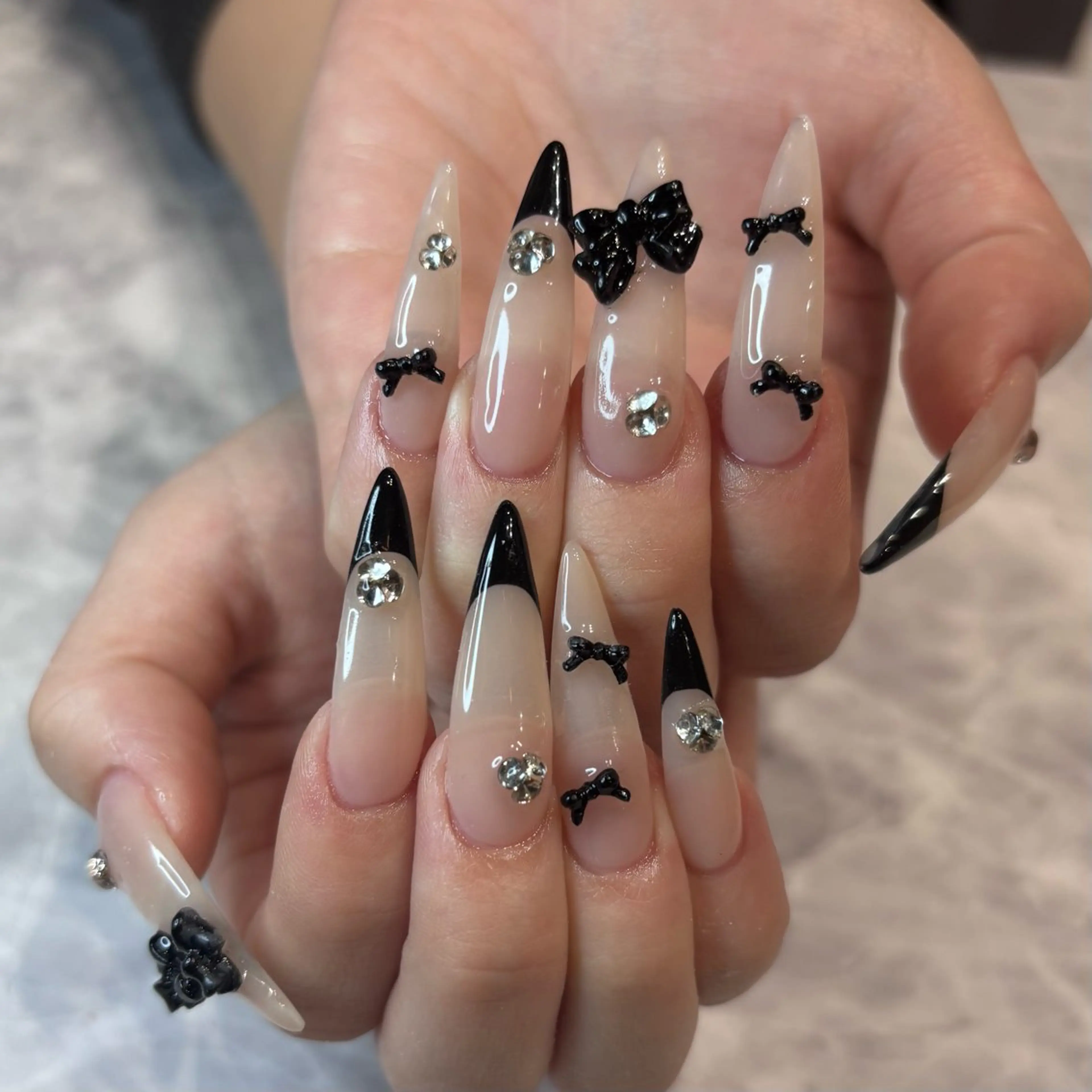 贅沢✨パーツつけ放題✨デザインプラチナコース𝜗𝜚持ち込みデザインやゴテゴテネイルしたい方はこちら🎀の写真