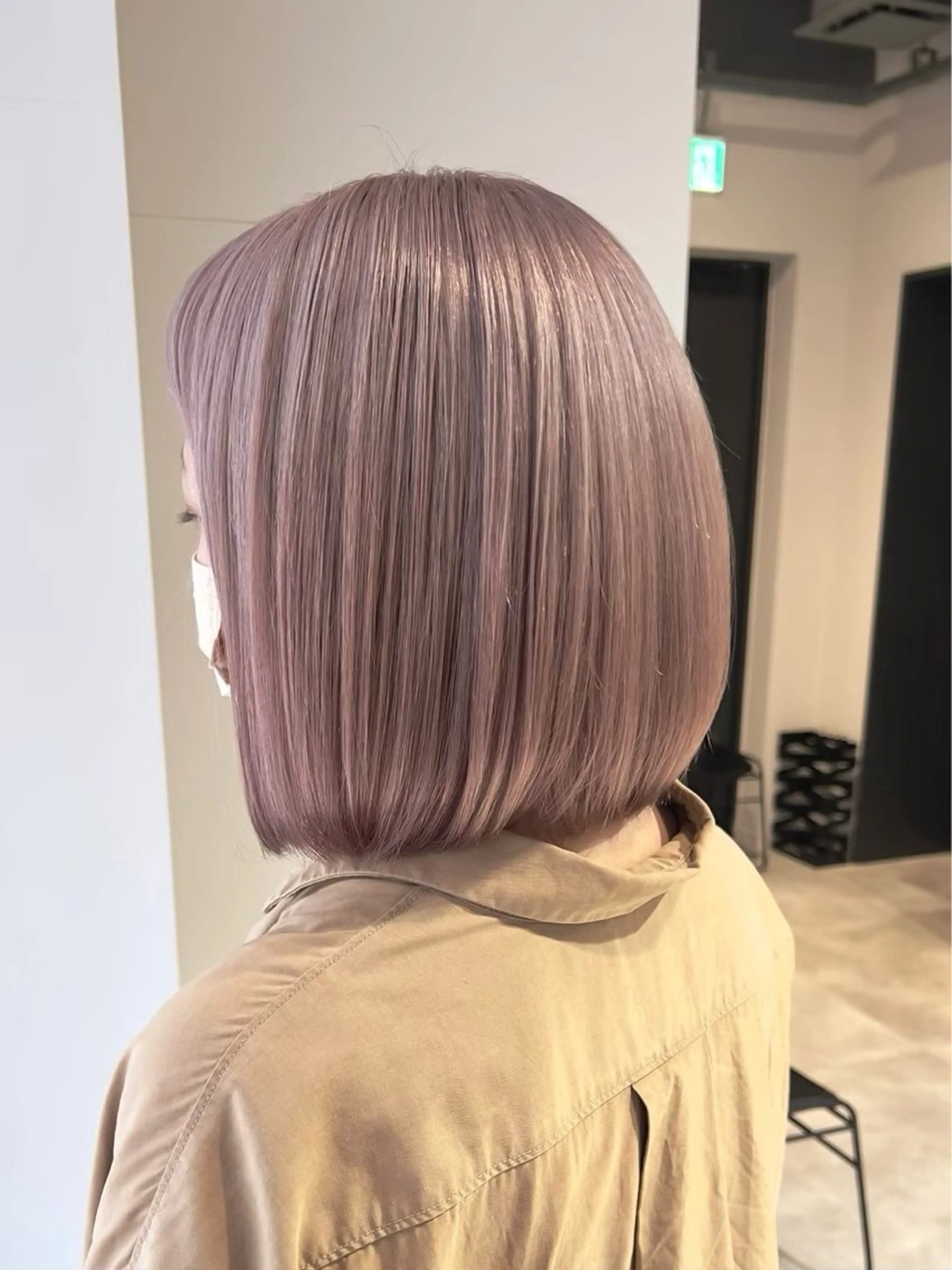 ショート カラー ベージュカラー ピンクカラー ピンクベージュ 透明感カラー/レイヤ ーhinata.のヘアスタイル