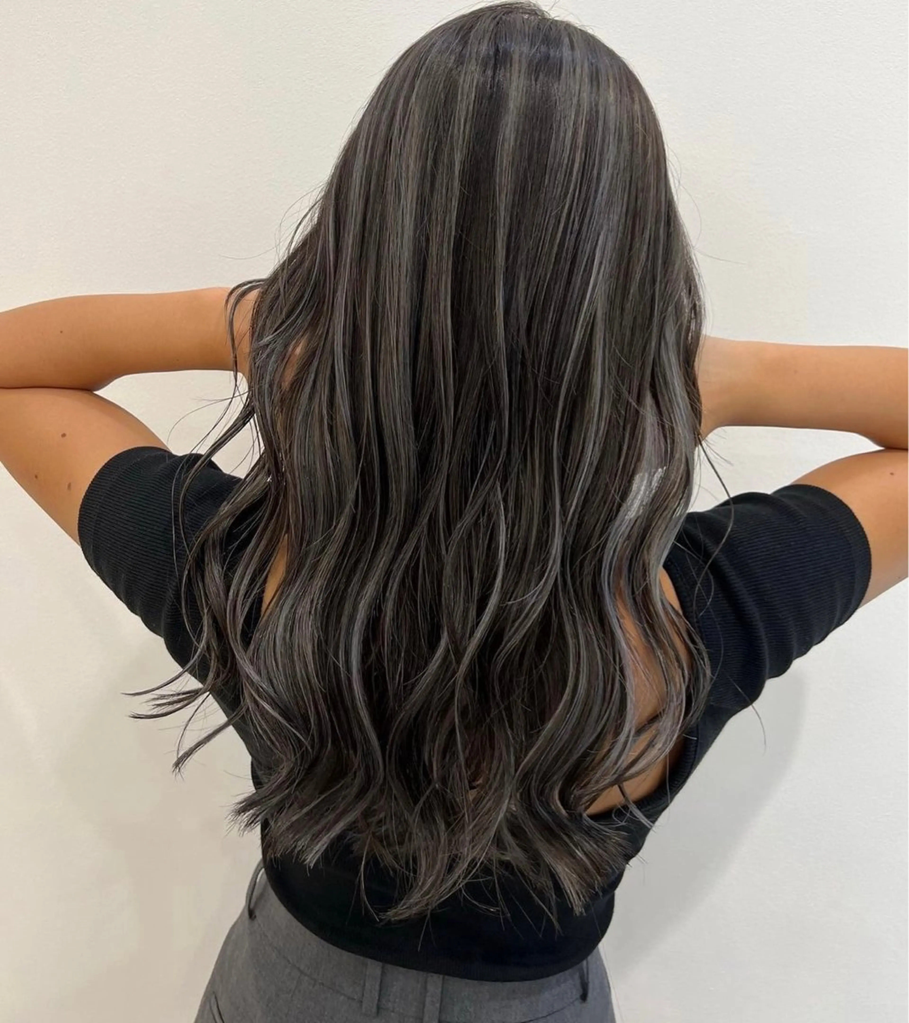 ロング カラー ハイライトカラー ハイライト 白髪染め 解決‼️のヘアスタイル