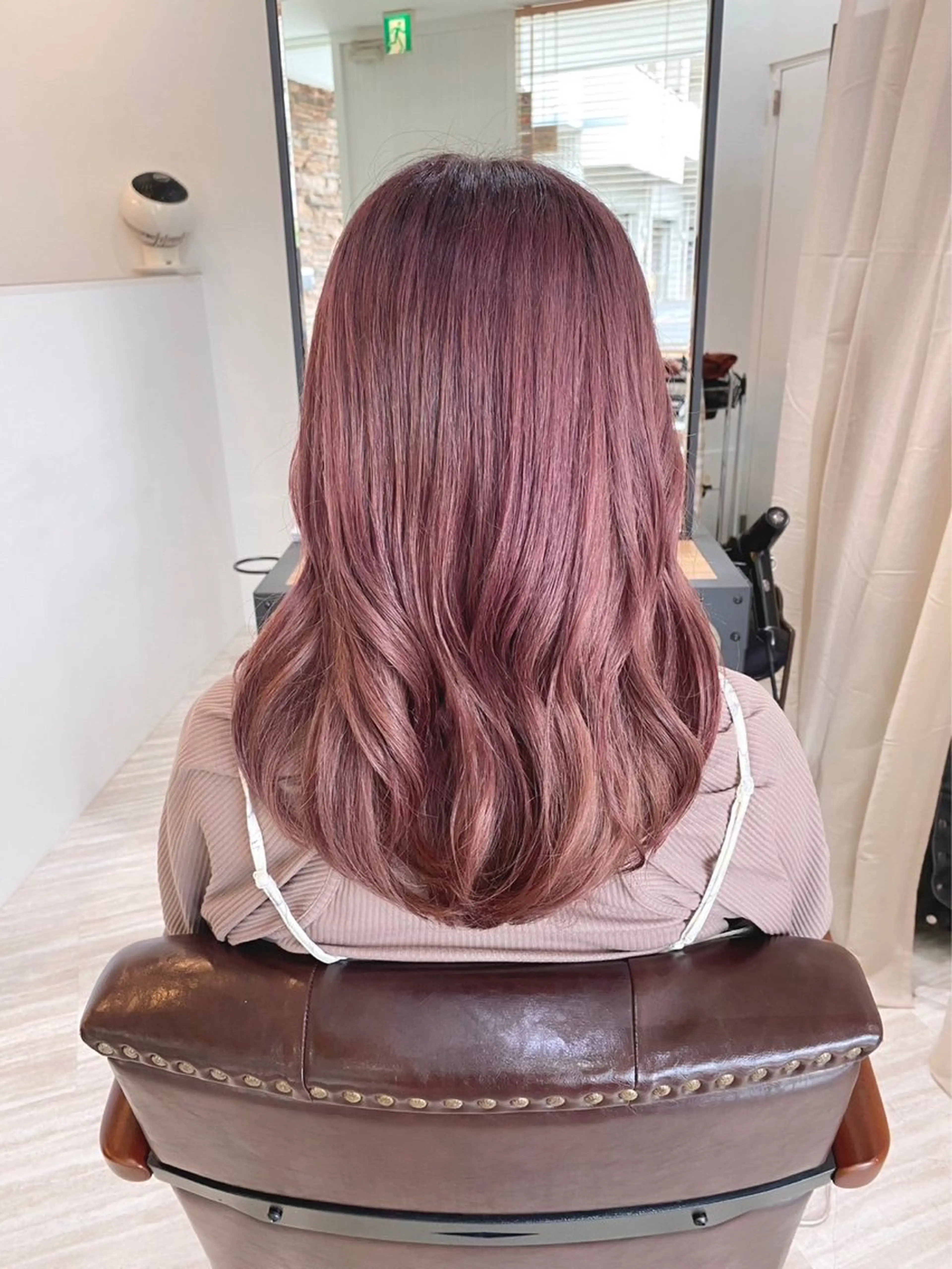 ミディアム カラー 美髪✨艶髪✨髪質改善 カラー特化❕亀島のヘアスタイル