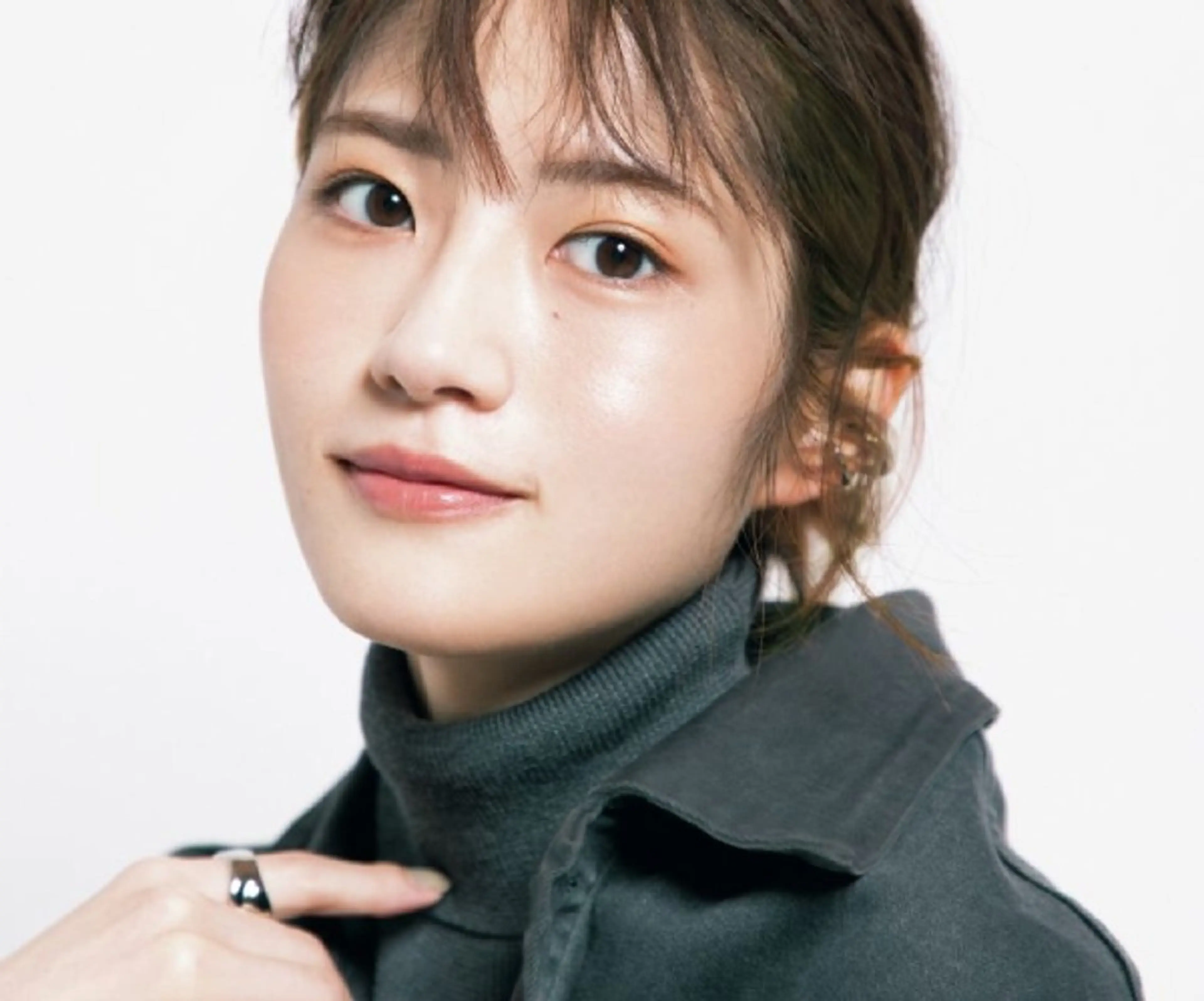 ネイル ブライダルネイル ホワイト aliaハーブ水光店 エステティシャン募集のエステ・リラクイメージ