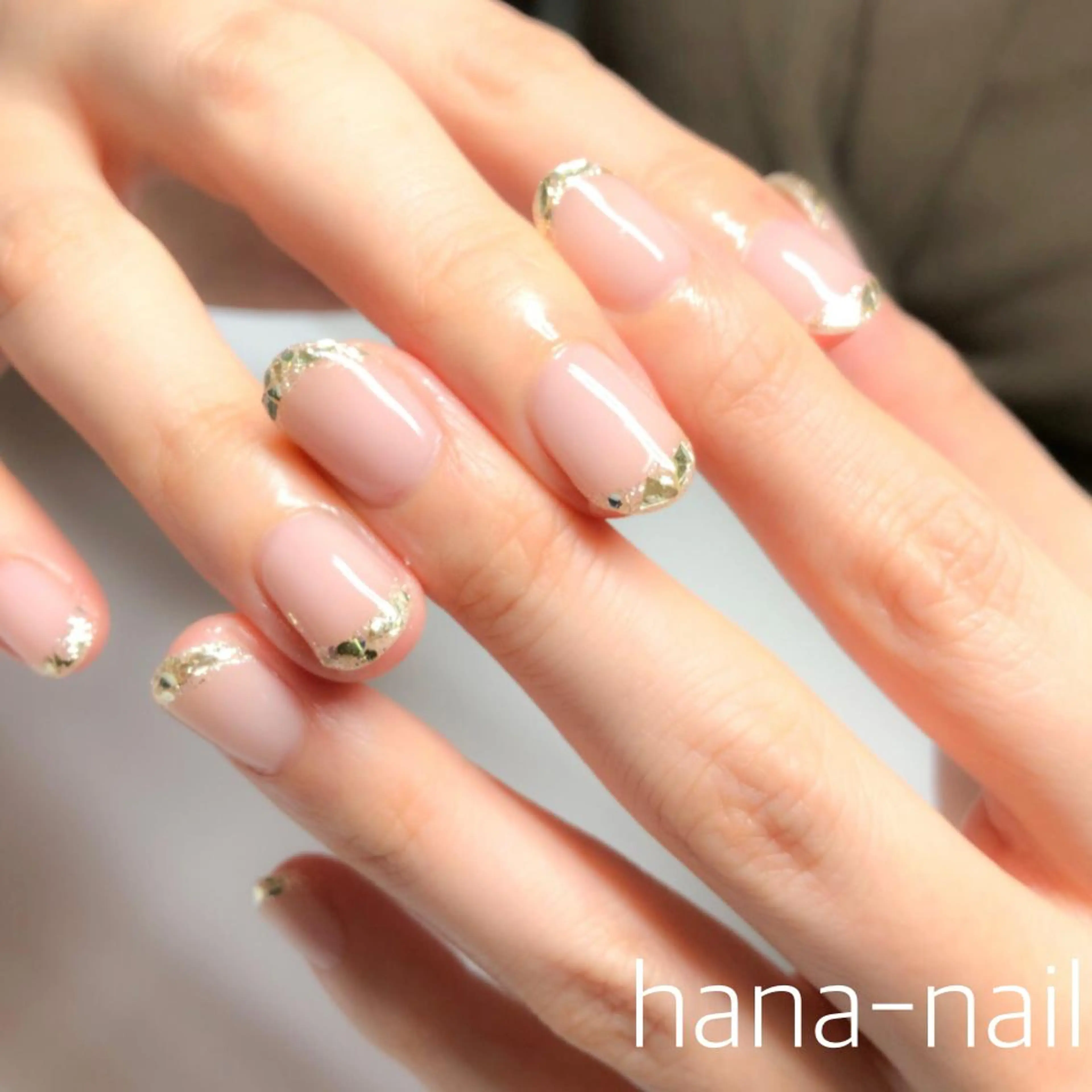 ネイル フレンチネイル ガラスフレンチ ラメ(グリッター) Kao hana-nailのネイルデザイン