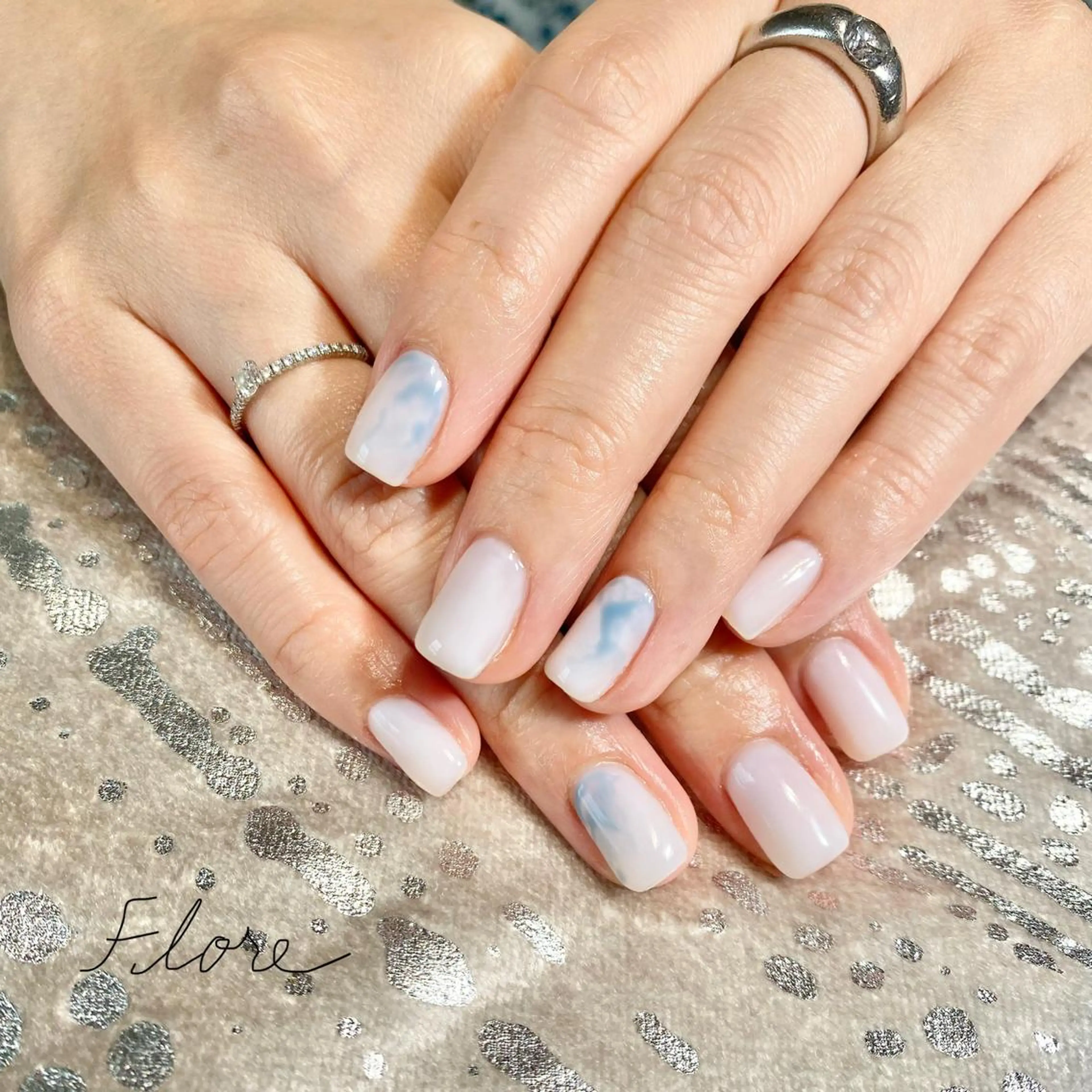 ネイル Flore (フロール)の眉毛・アイブロウイメージ