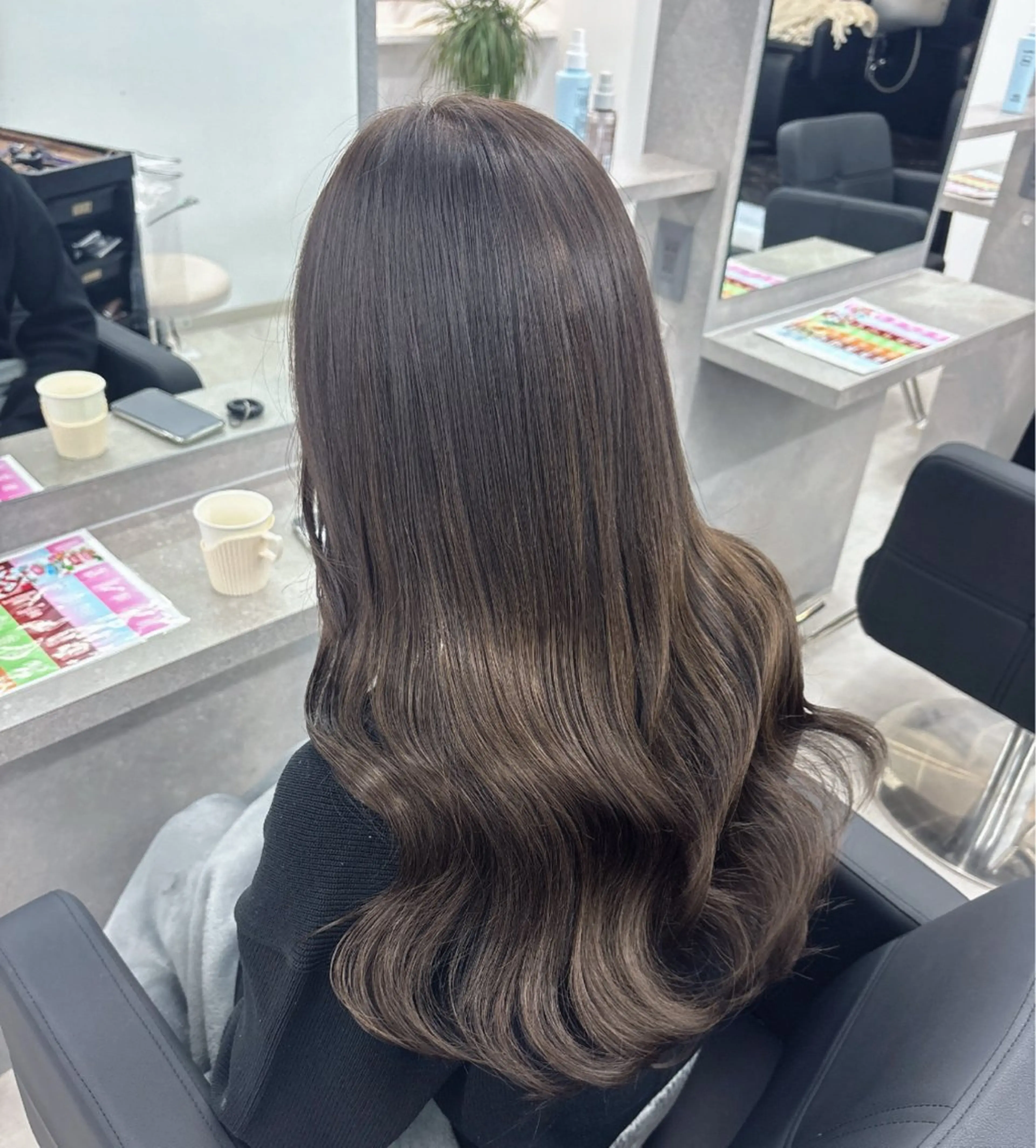 ロング エクステ エクステ 韓国レイヤーカット/ AIRIのヘアスタイル