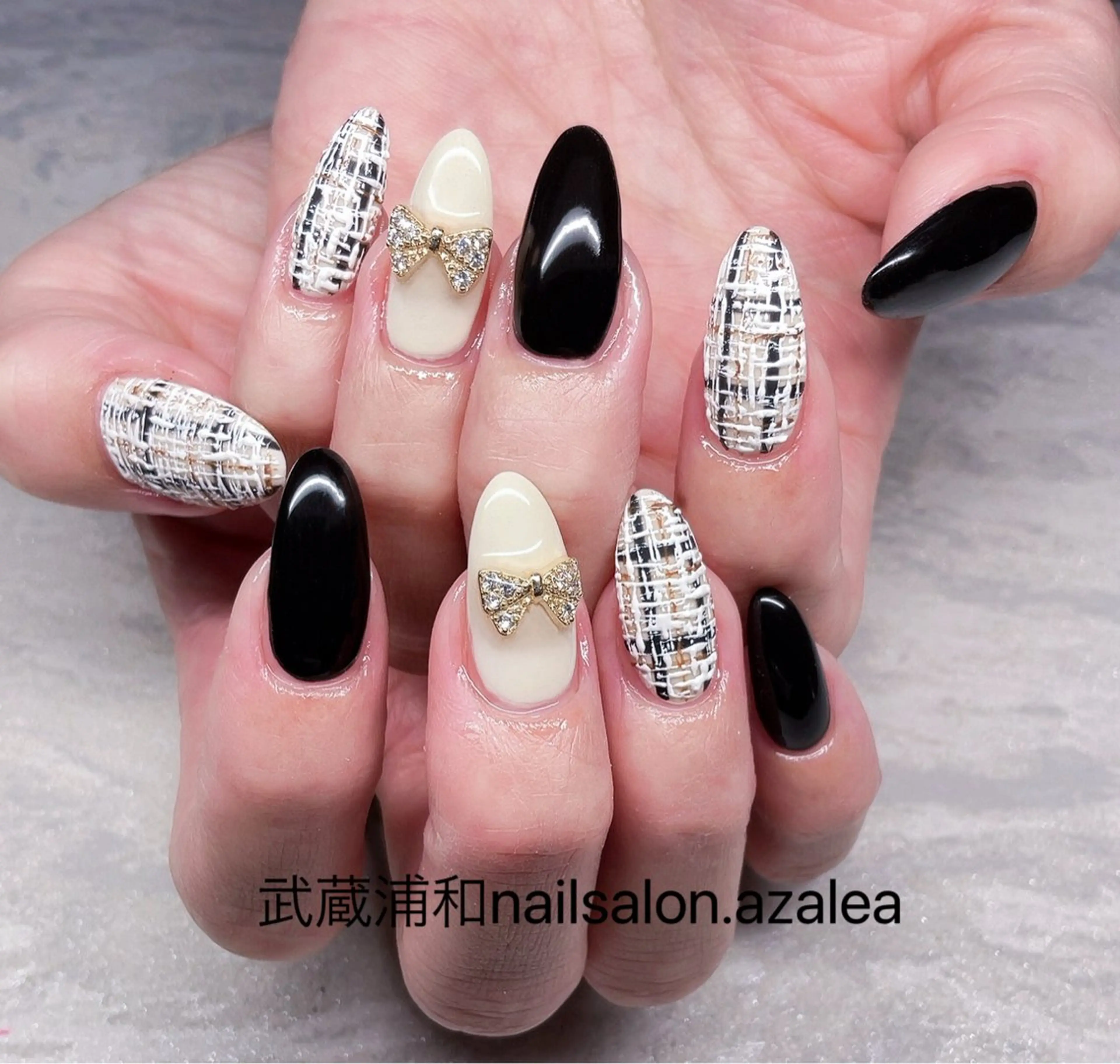 ネイル ハンドネイル R inのネイルデザイン