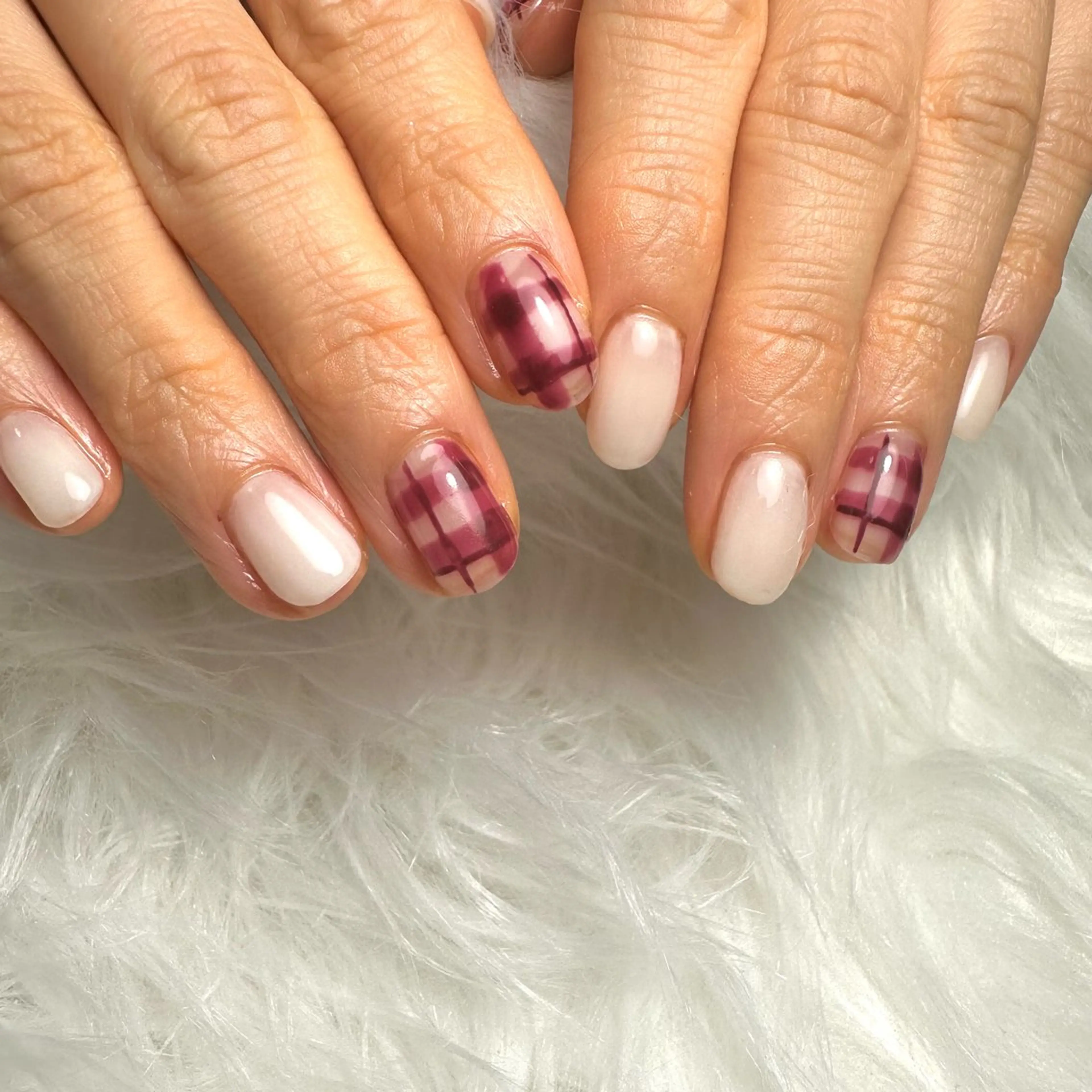 ネイル ホワイト Nakano Kanaのネイルデザイン