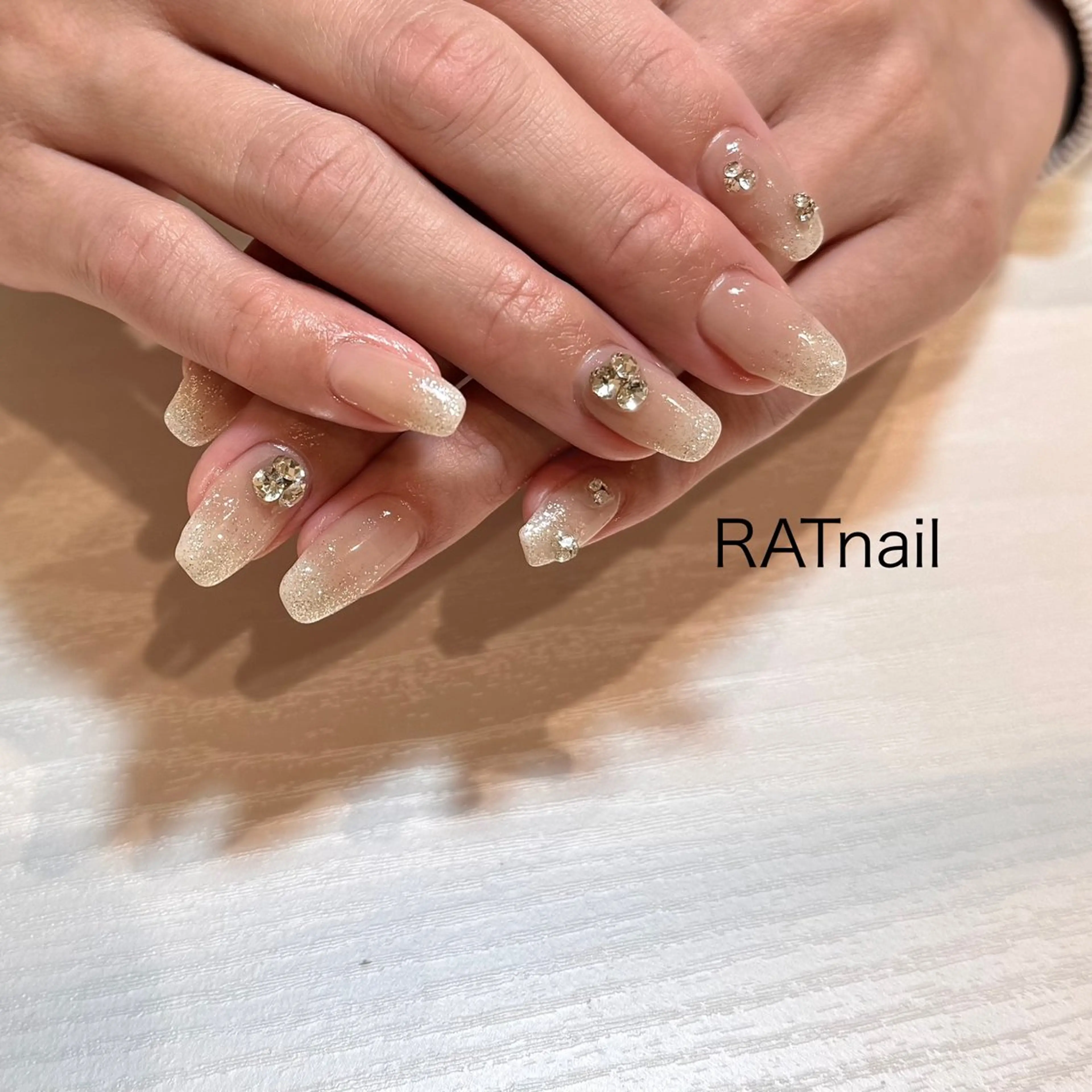 ネイル ラメ(グリッター) ラメグラデーション ハンドネイル RATnail COCOVI倉敷のネイルデザイン