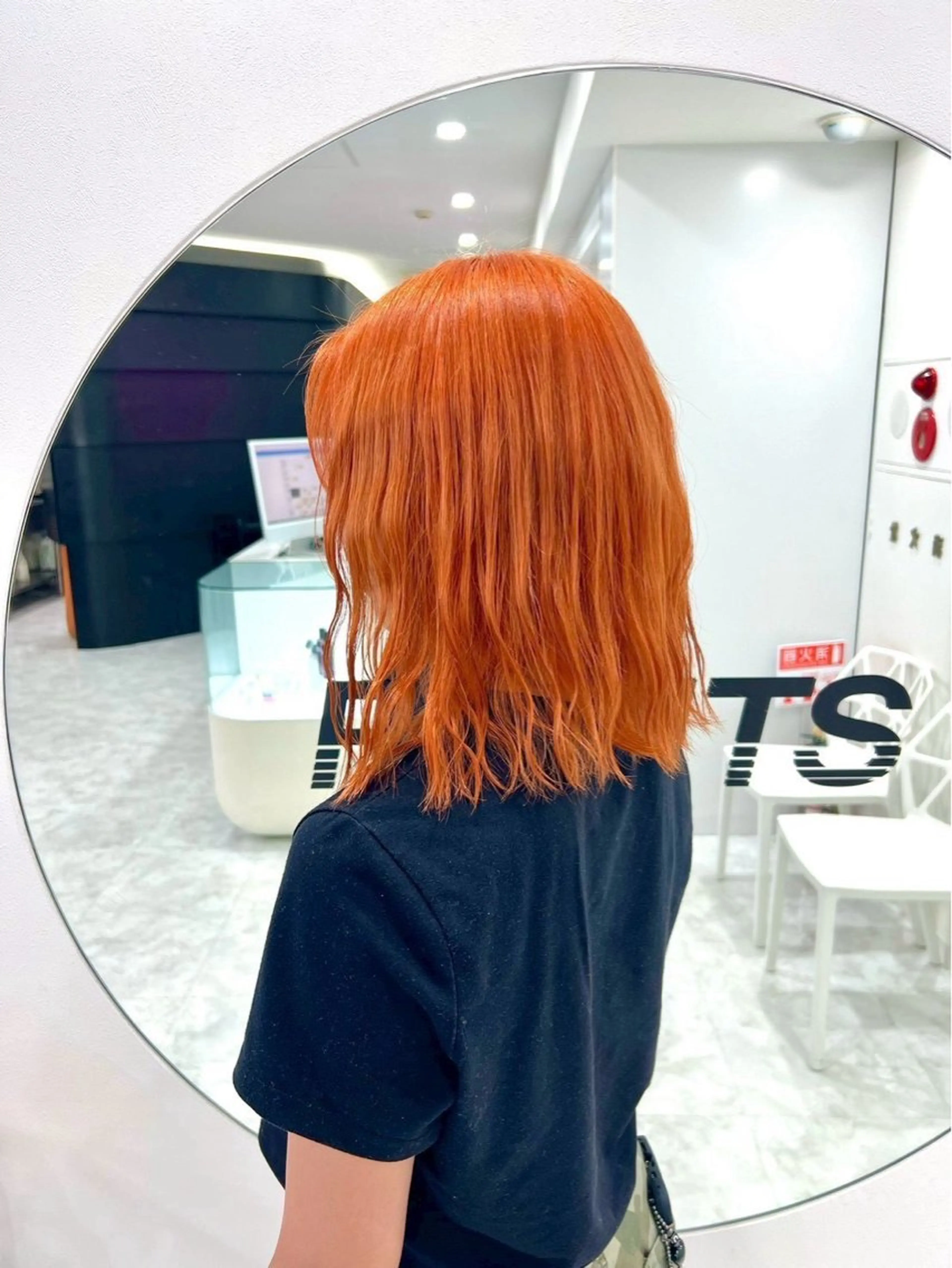 セミロング カラー ABE HARUNEのヘアスタイル