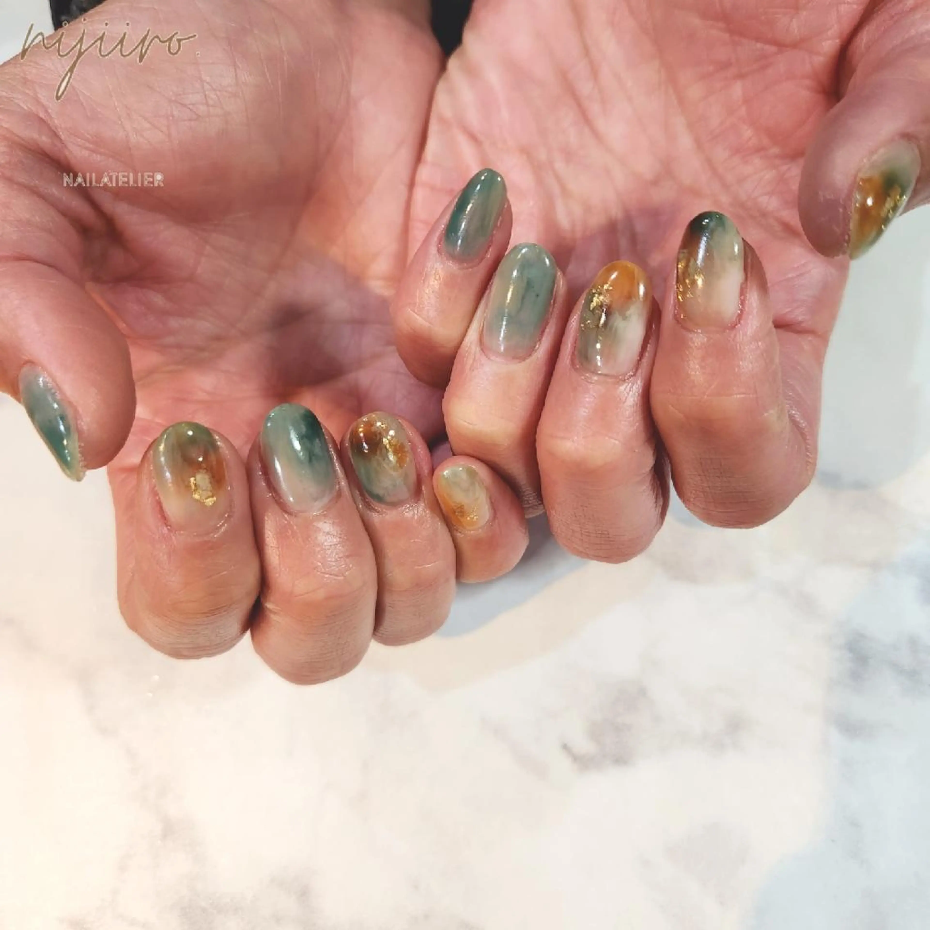 ネイル ハンドネイル nailatelier nijiiro.所属・nijiiro🌈 サトウのネイルデザイン