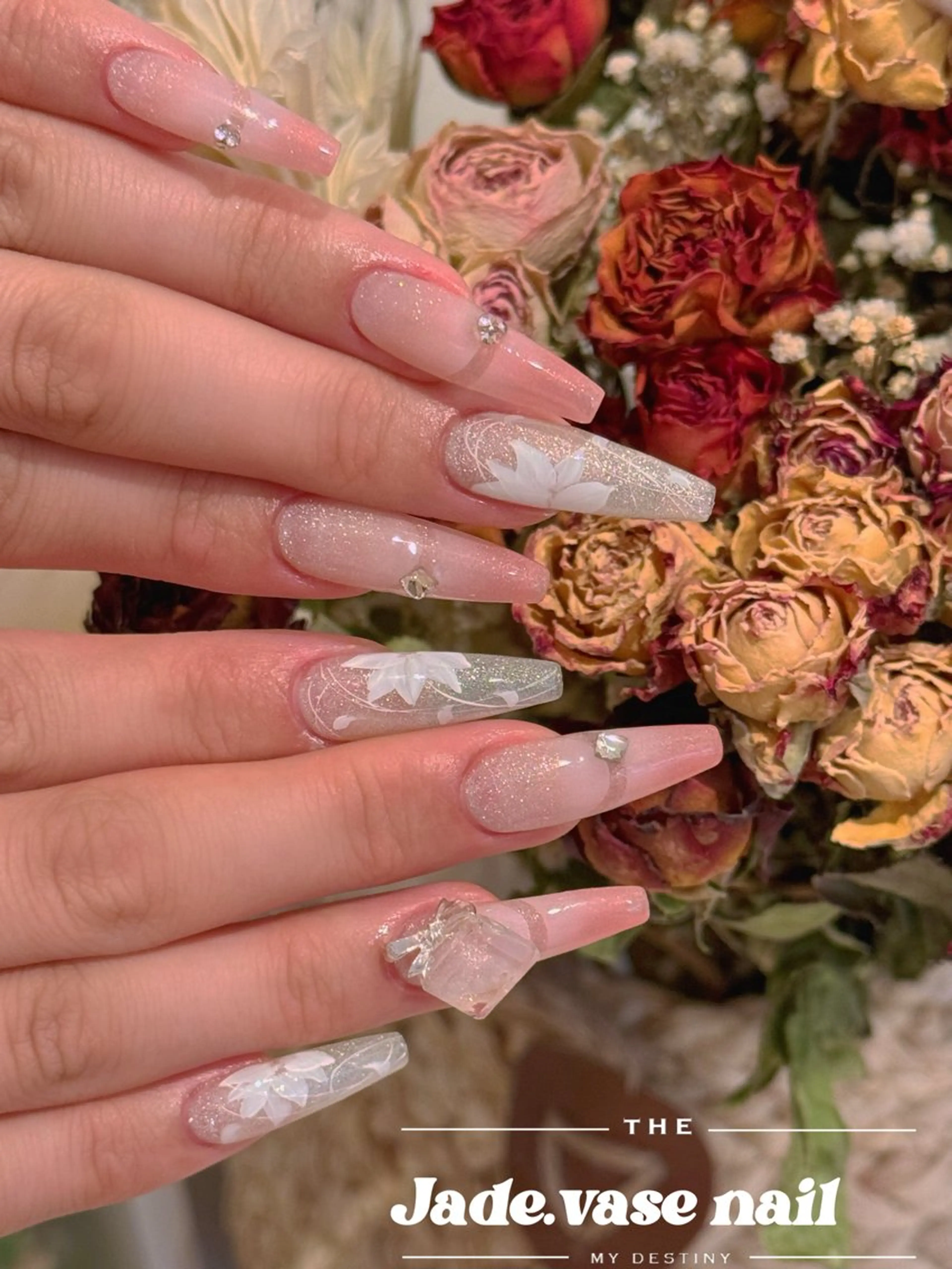 ネイル ハンドネイル ハンドケア ✰Jade.vase 银座のネイルデザイン