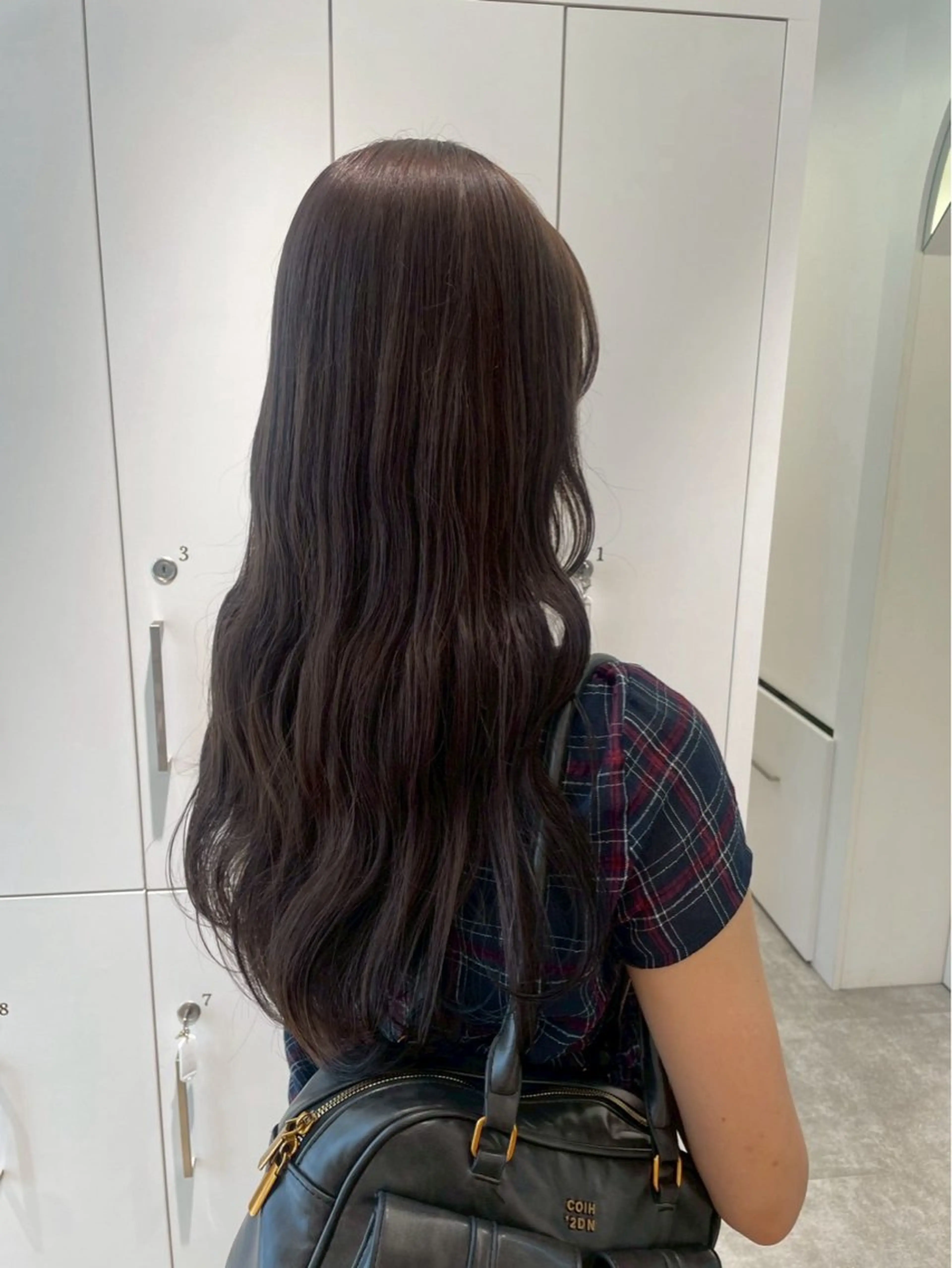 ロング カラー ParveMix 楠本結菜のヘアスタイル