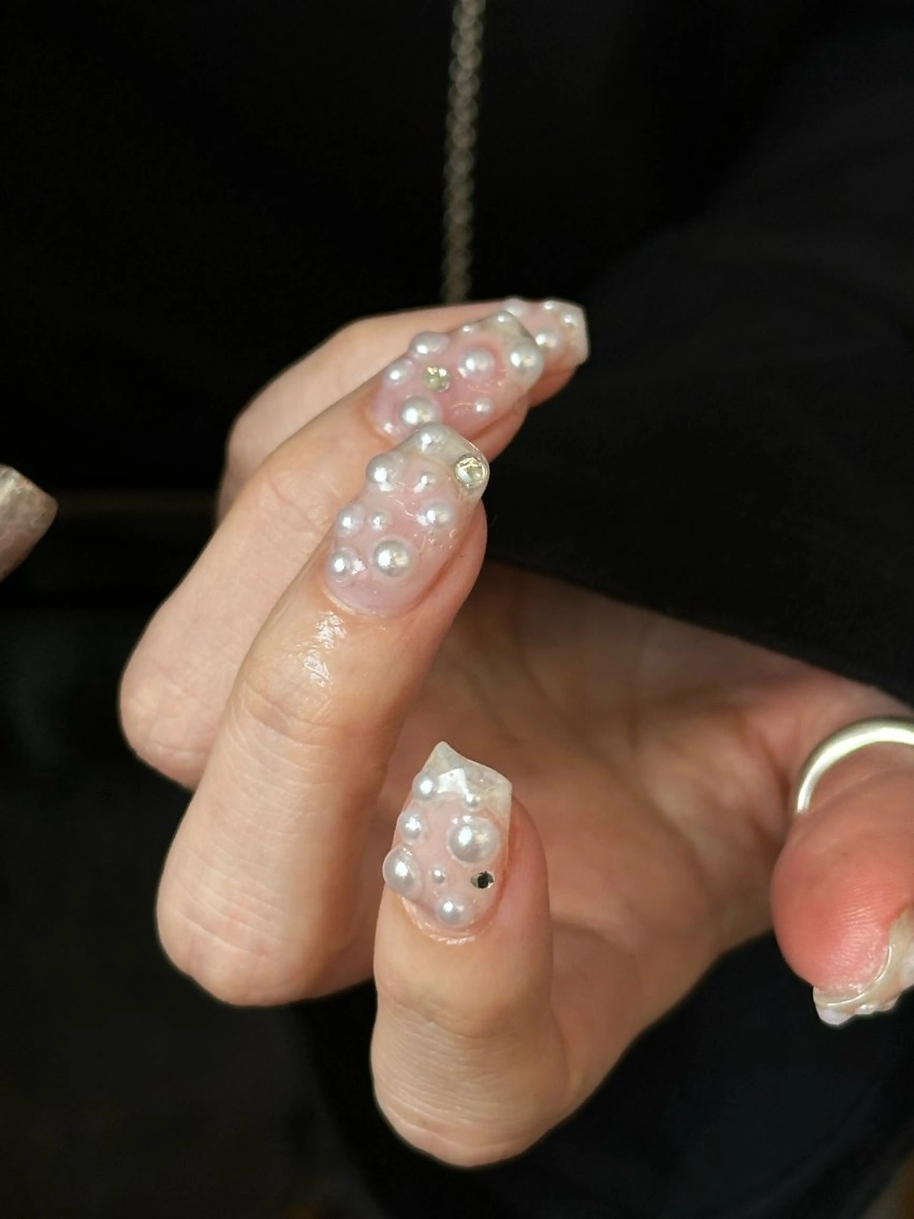 【HAND】 clear design.の写真