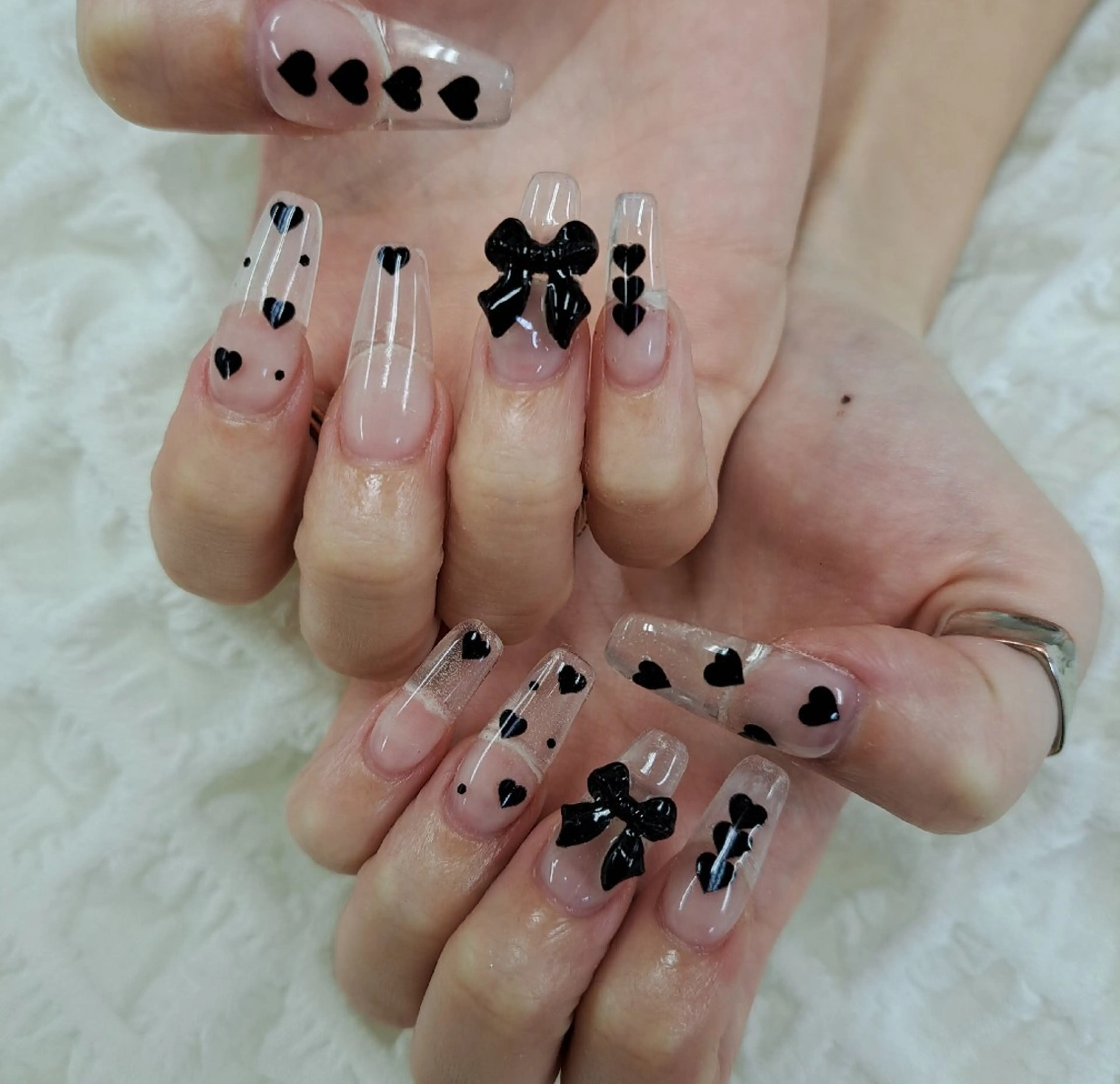 ネイル チークネイル フレンチネイル ジェルネイル ガーリー ハート 河野ちえ (雑誌掲載サロン)のネイルデザイン