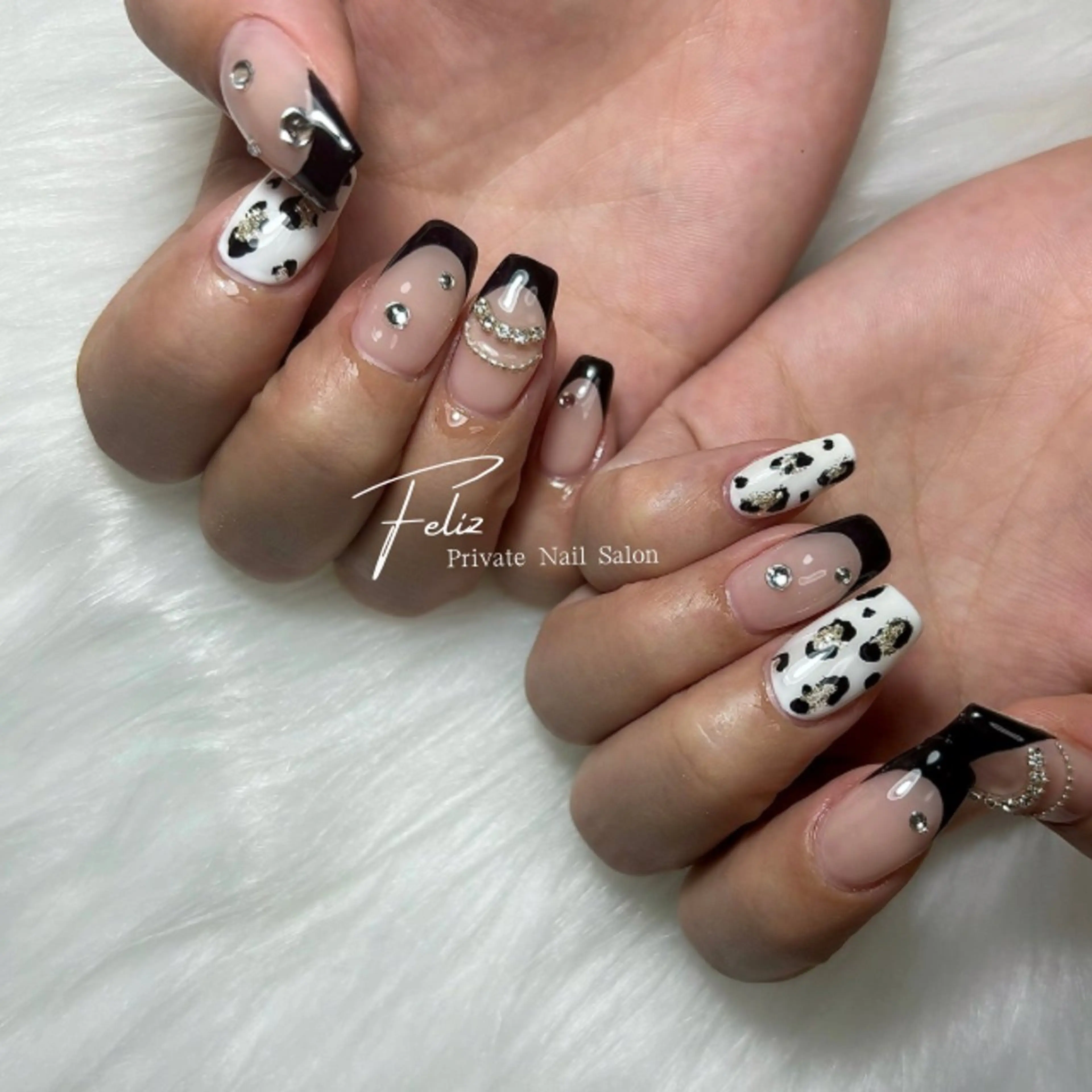ネイル ハンドネイル ハンドケア Feliz 楽しいネイルサロンのネイルデザイン