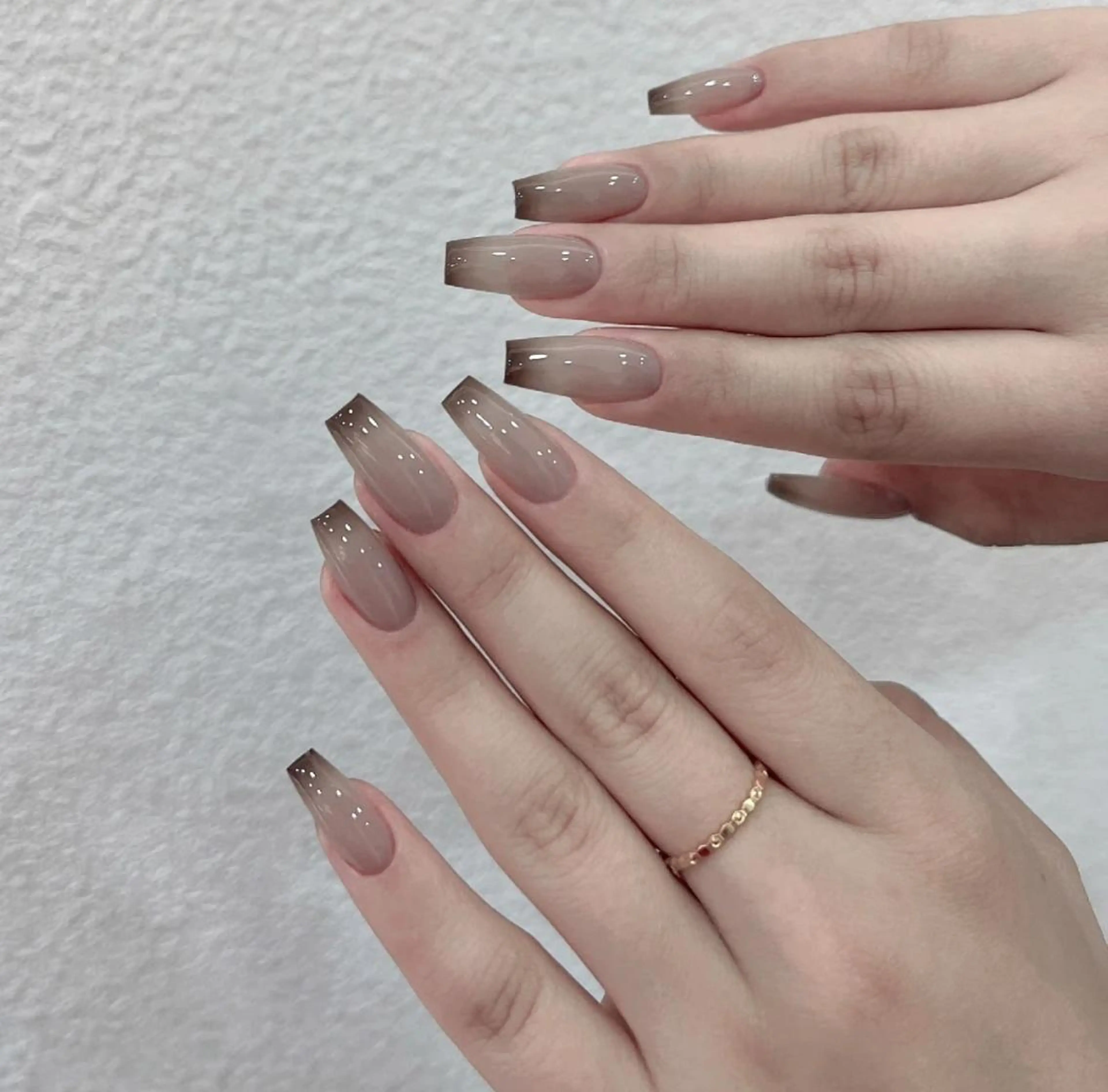 ネイル アートネイル 長さ出し ネイルチップ Queens マオのネイルデザイン