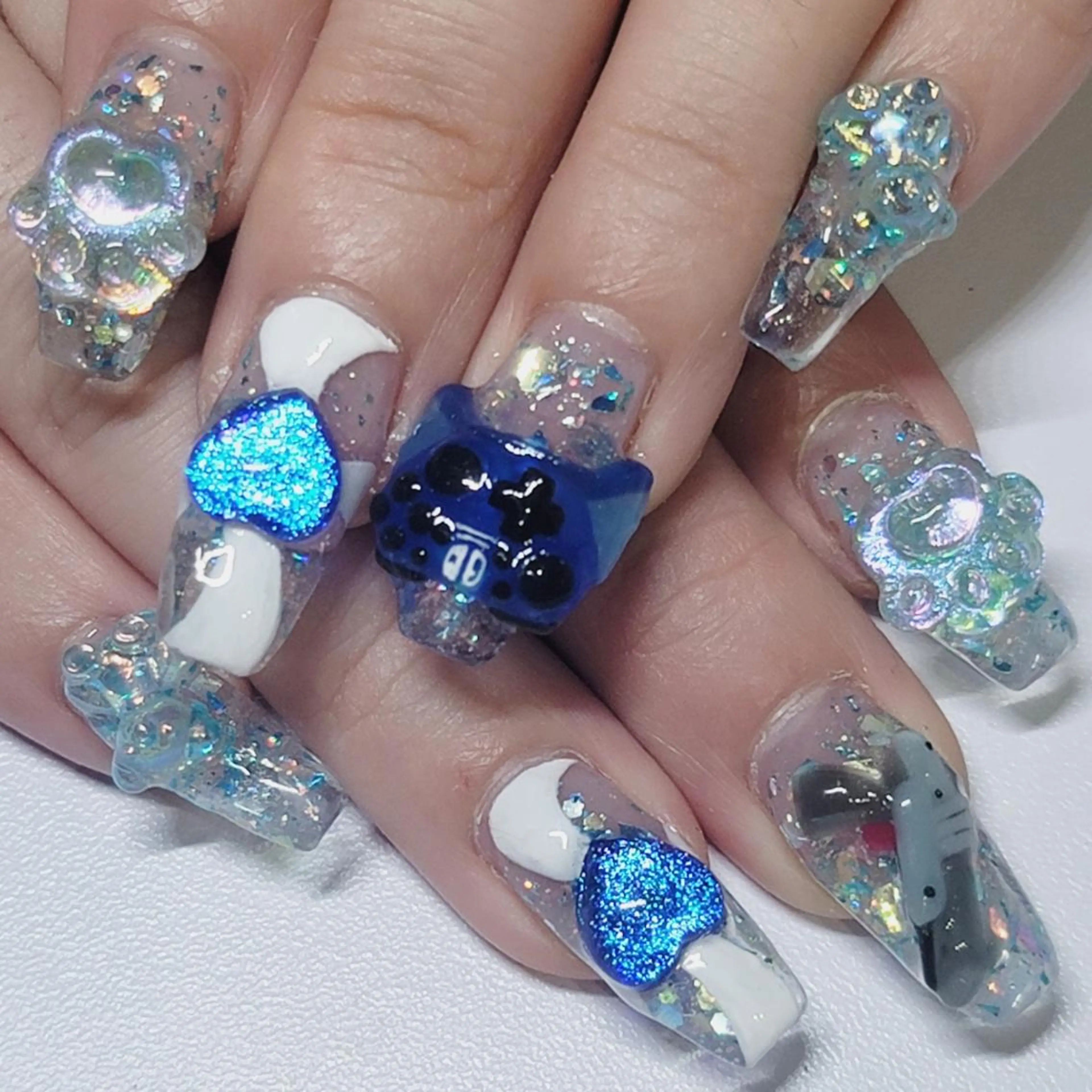 ネイル アートネイル クリアネイル ラメ(グリッター) 水色 ハンドネイル よしだ ひろきのネイルデザイン