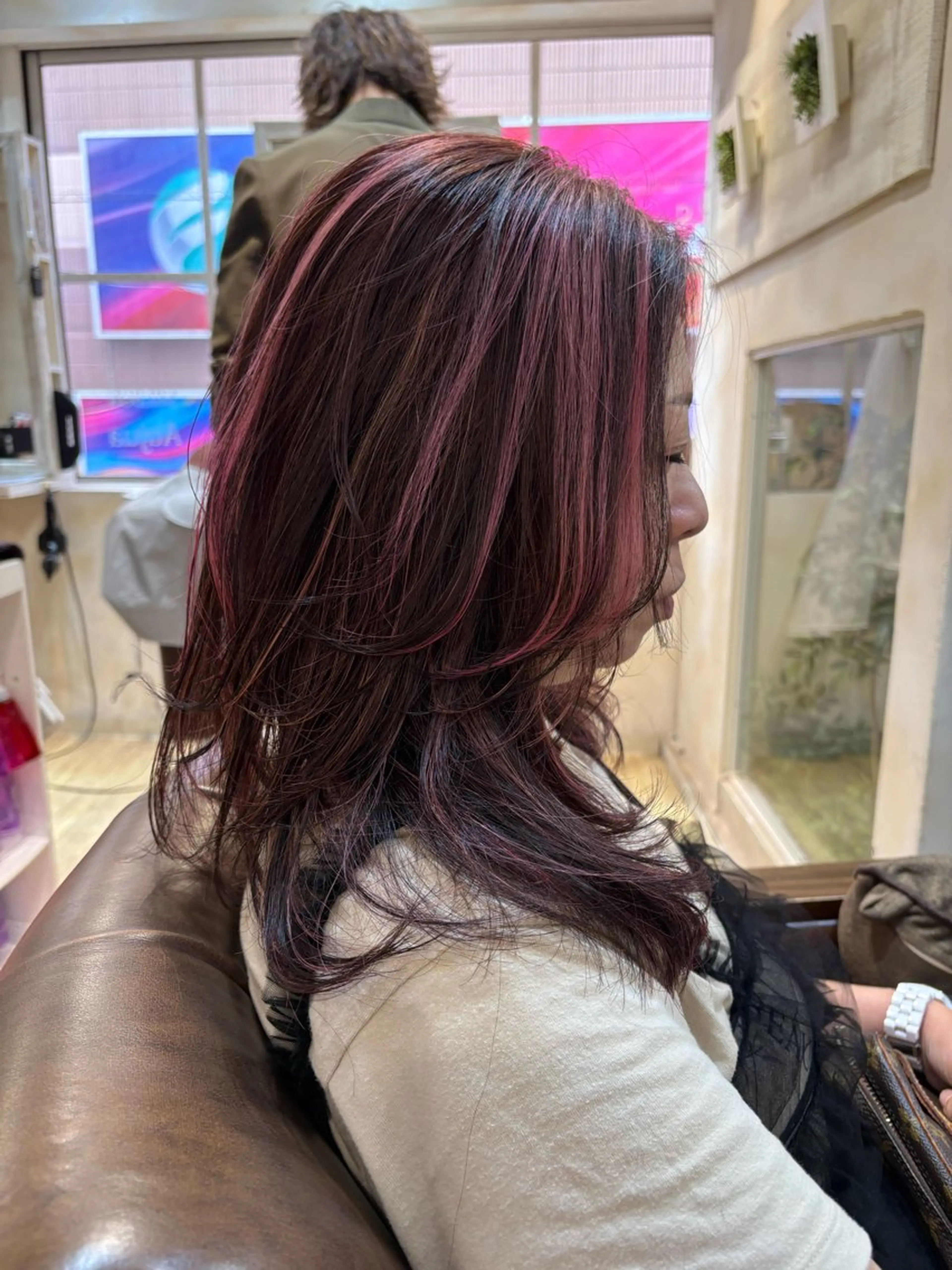 ロング カラー Keita 白髪ぼかしのヘアスタイル