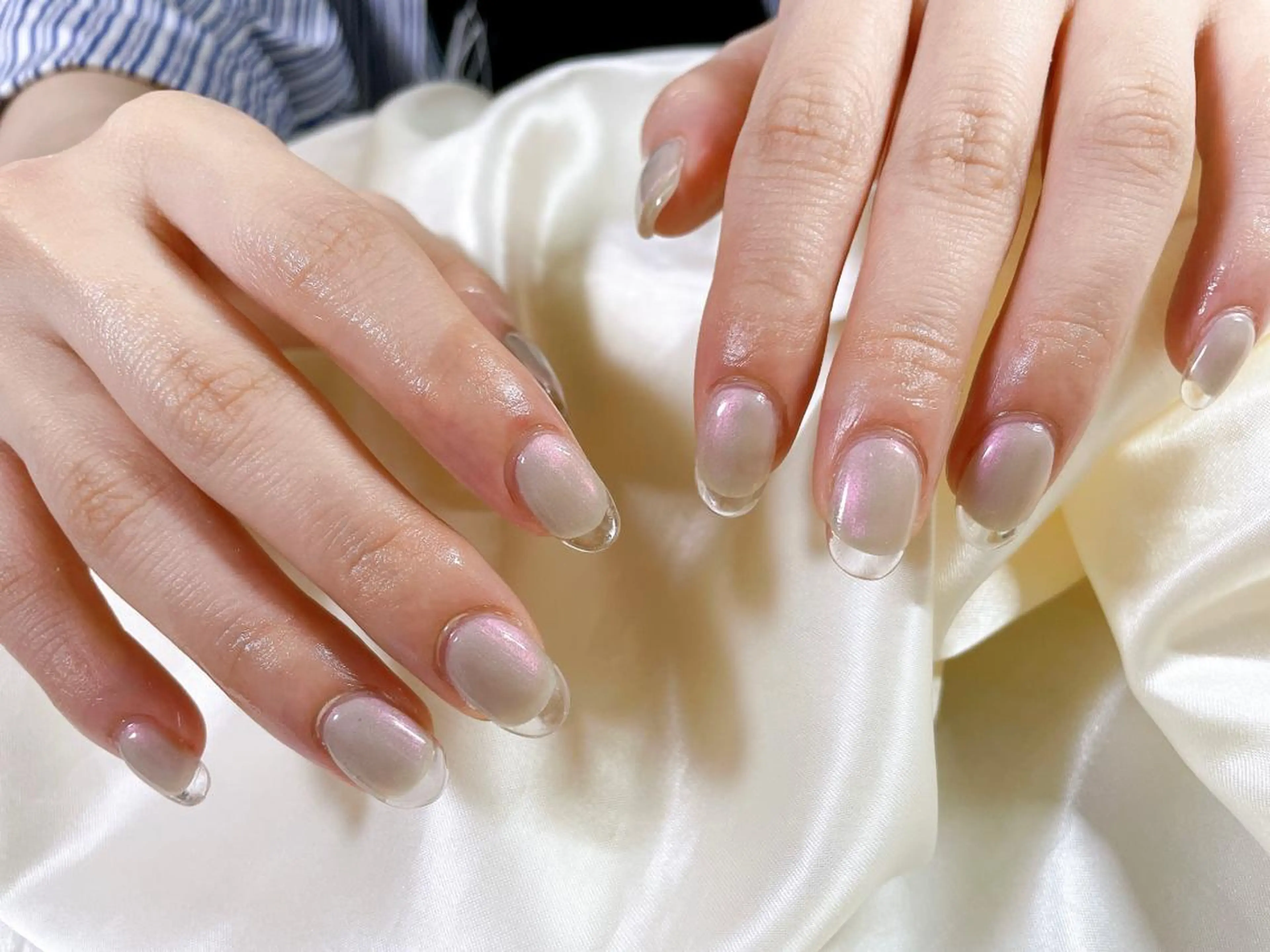 ネイル クリアネイル フレンチネイル kiki nail &brow二子玉川の眉毛・アイブロウイメージ