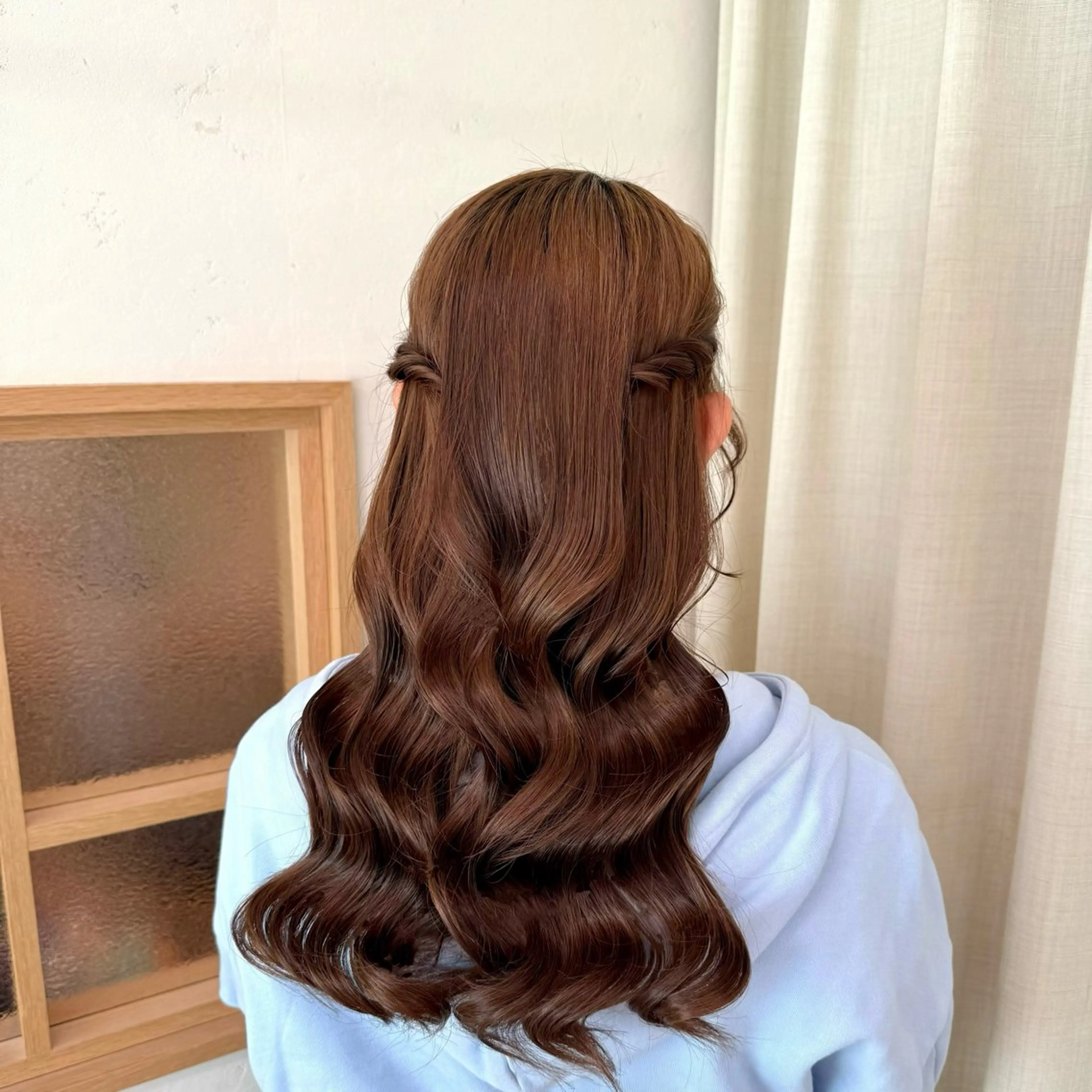 ロング ヘアアレンジ ハーフアップ 結婚式・ブライダル デート 卒業式のヘアスタイル 褒められヘアメイク /‎ボブ女子🐶みおのその他イメージ