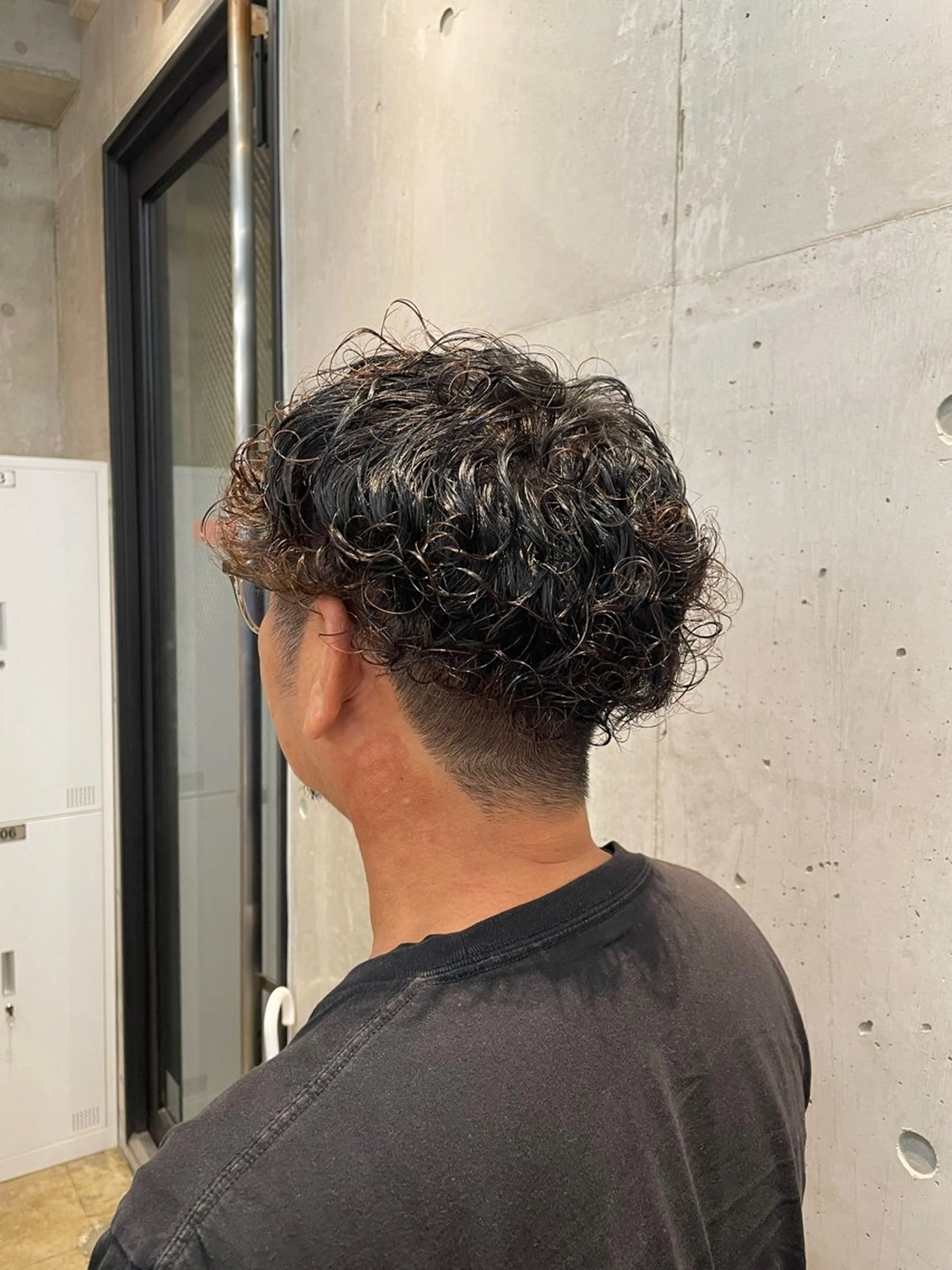 メンズ メンズパーマ プードルパーマ プードルパーマ カット パーマ KOUSUKE /レイヤーカットのヘアスタイル