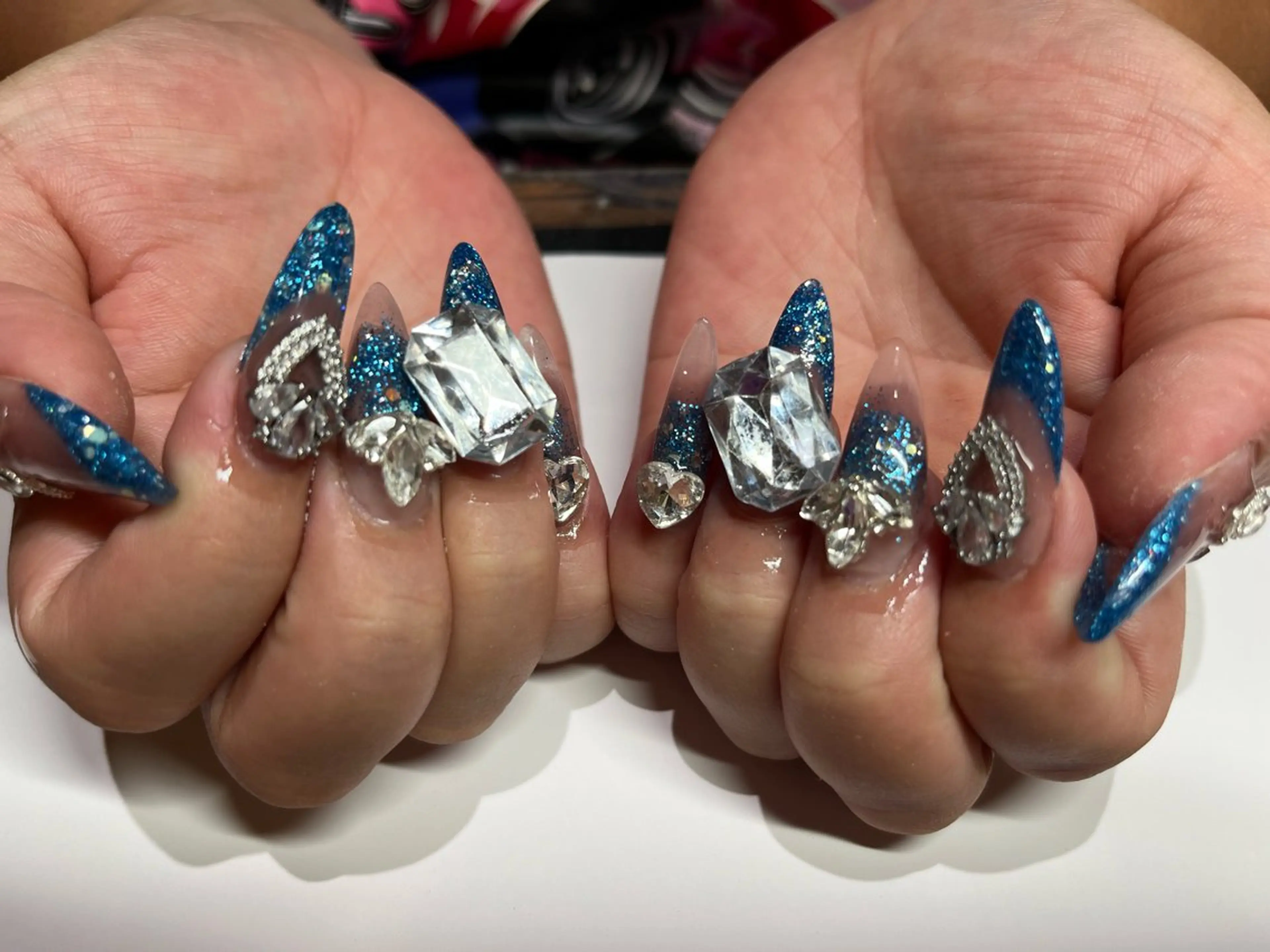 ロング ネイルサロン RU新越谷南越谷のネイルデザイン