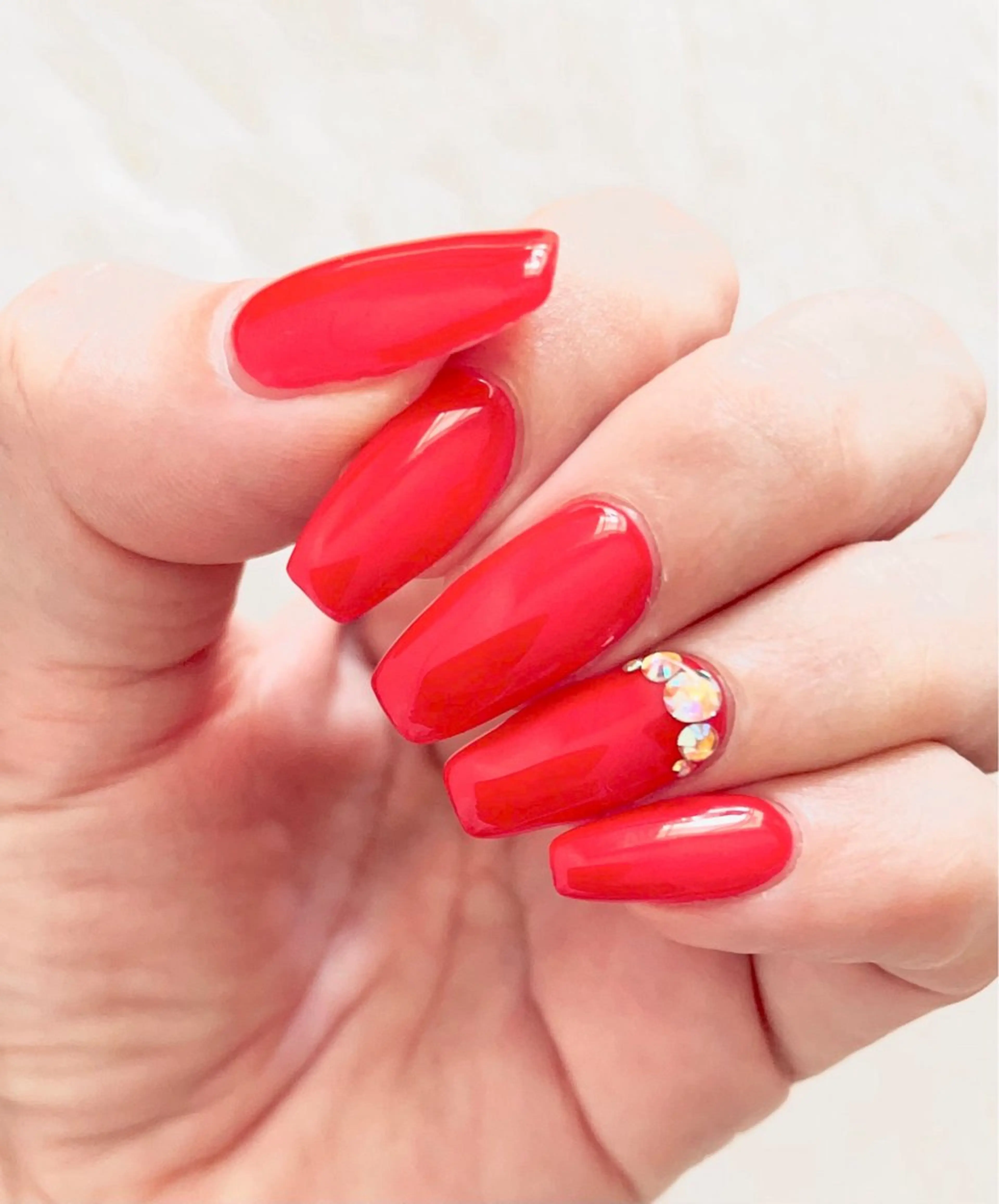 ネイル ワンカラーネイル ストーンネイル Genesis Plus大津京店のネイルデザイン