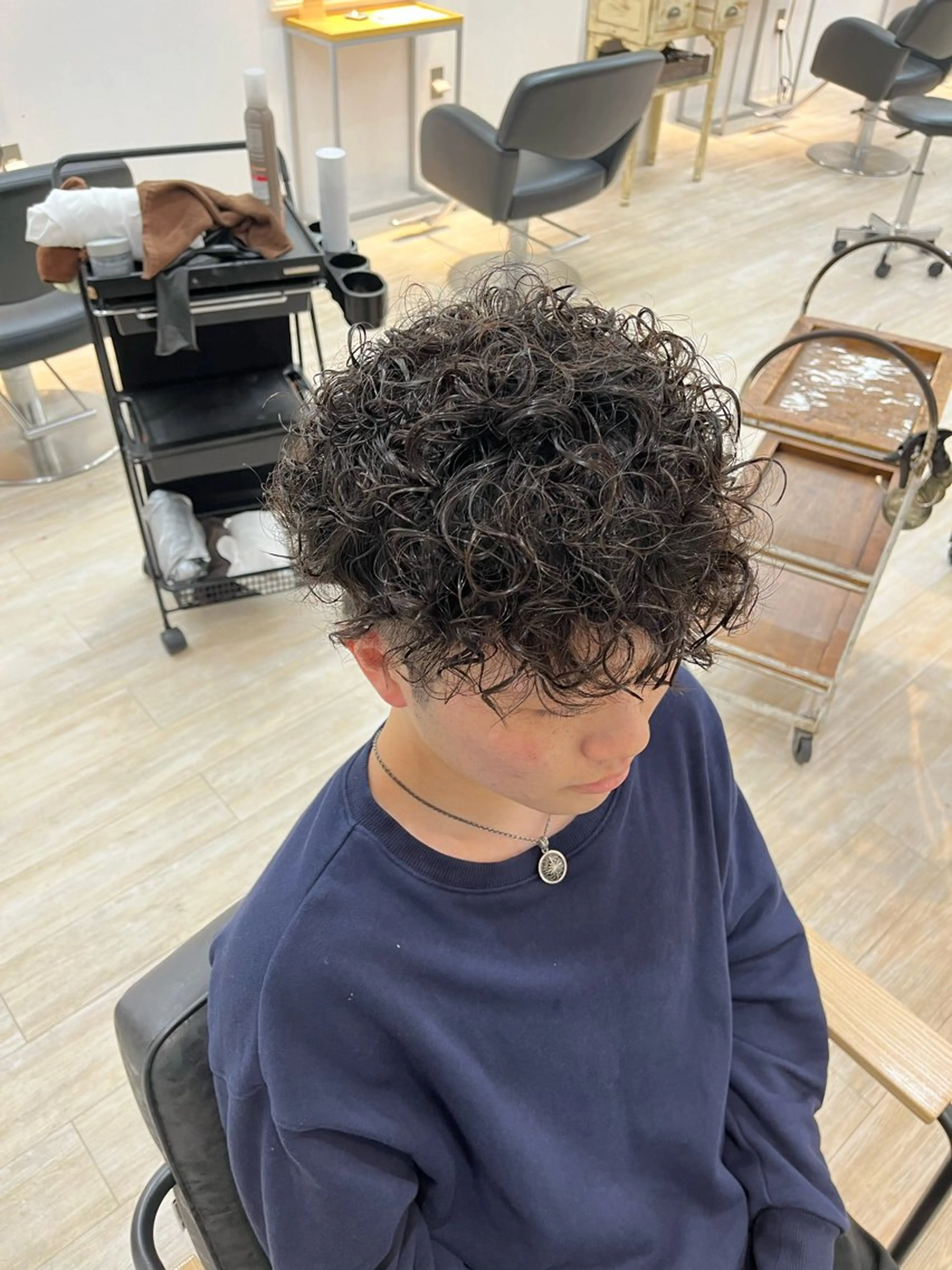 ショート パーマ メンズ 嵯峨 大地／パーマ／ ハード系／特殊系のヘアスタイル