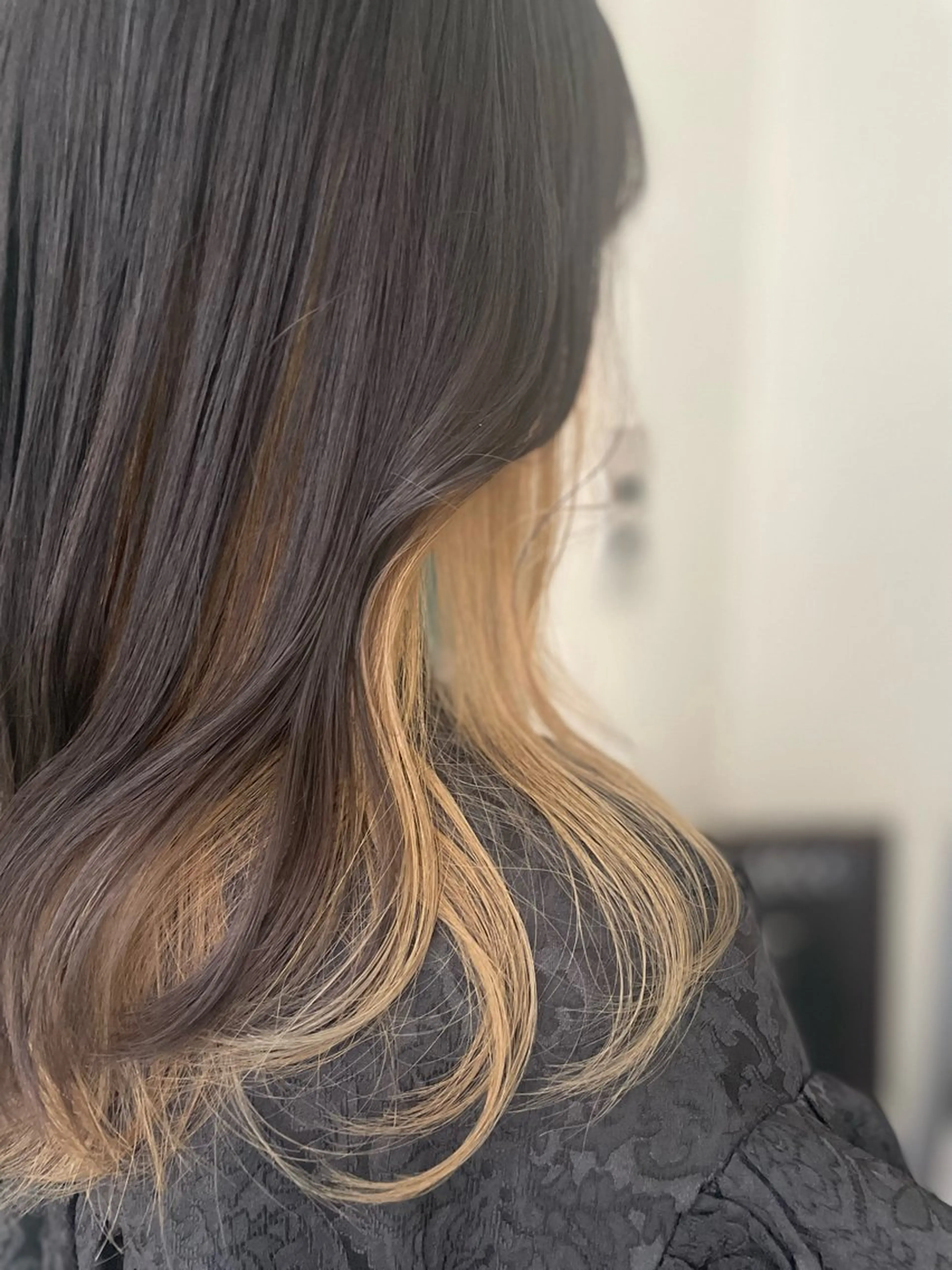 ミディアム カラー ベージュカラー インナーカラー ナチュラル🌿垢抜け 福澤ゆきあのヘアスタイル