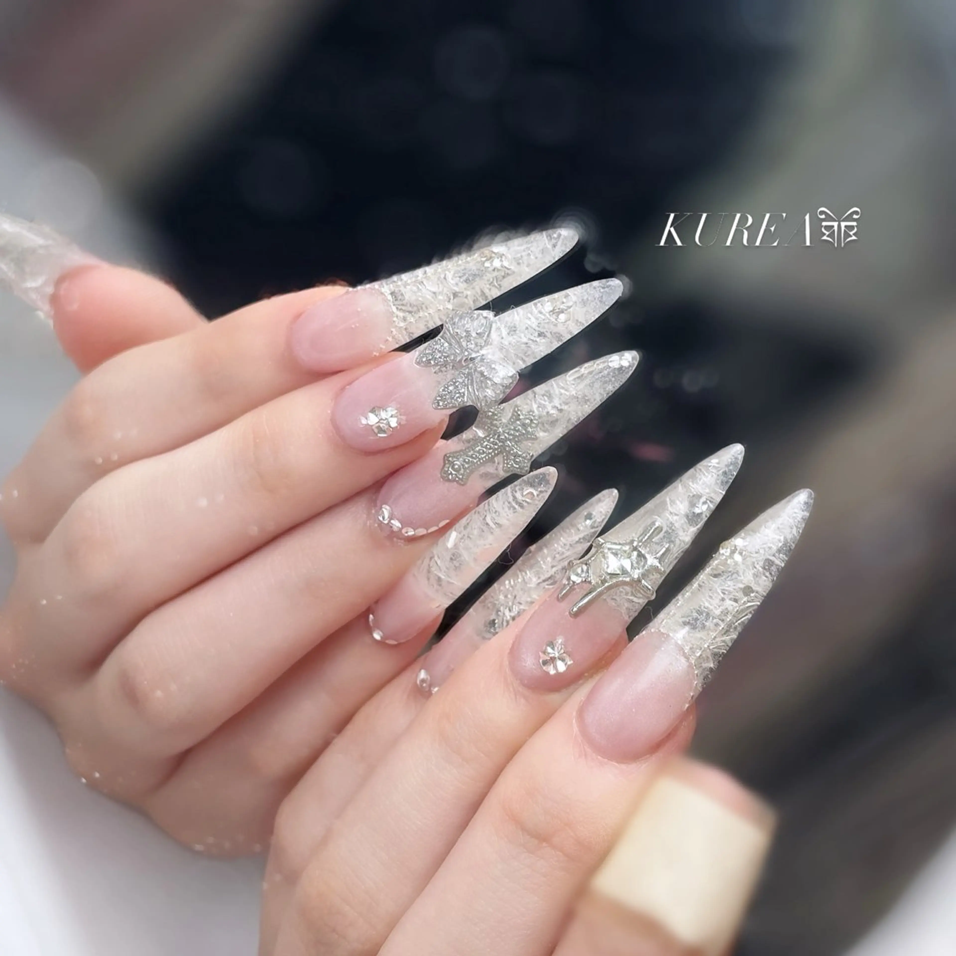 ネイル ハンドネイル ALPHA. KUREAのネイルデザイン