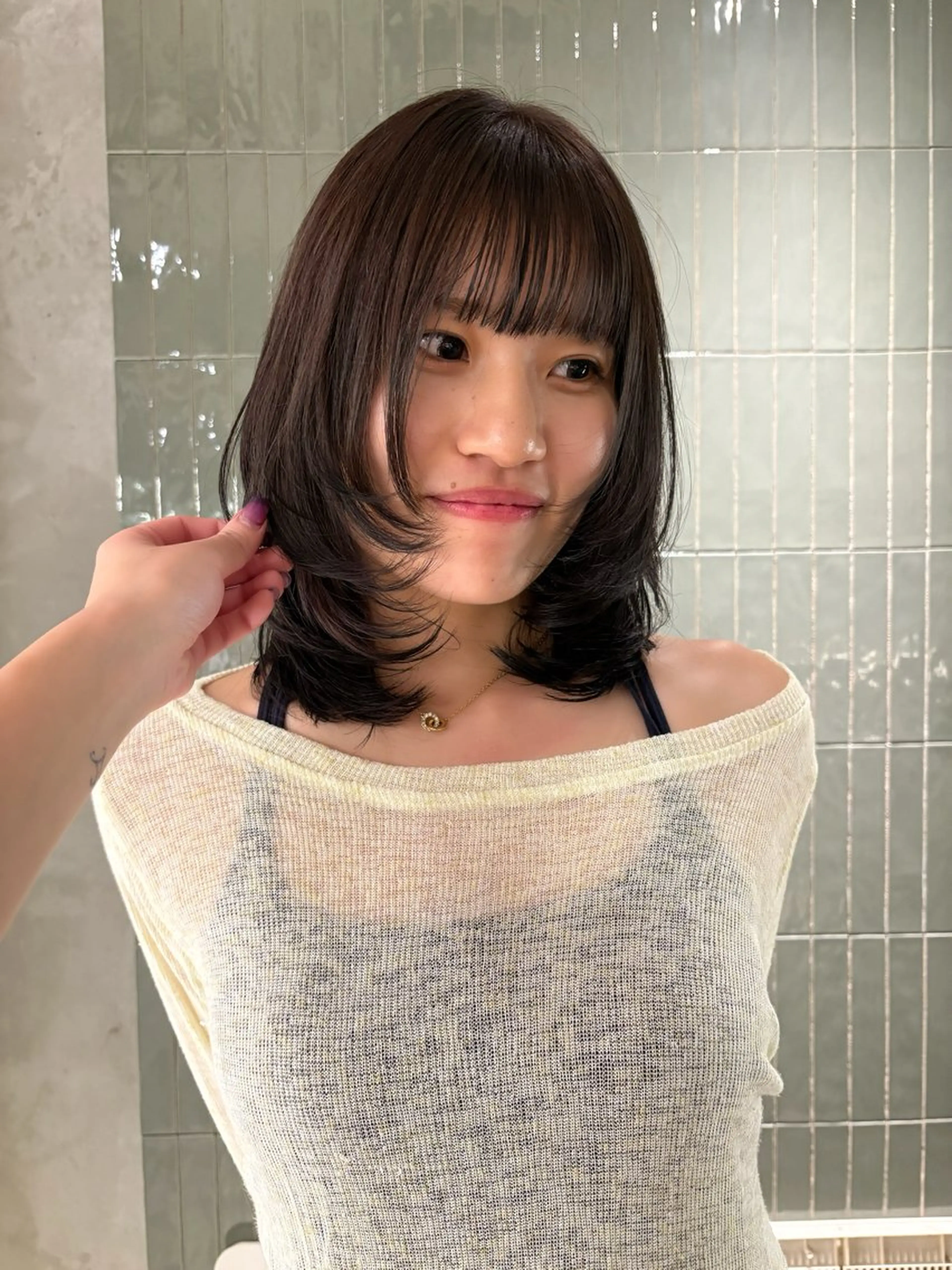 ミディアム カラー ブラウンカラー カット ヘアカラー リカ/ハイトーン ・オリーブ🍀のヘアスタイル