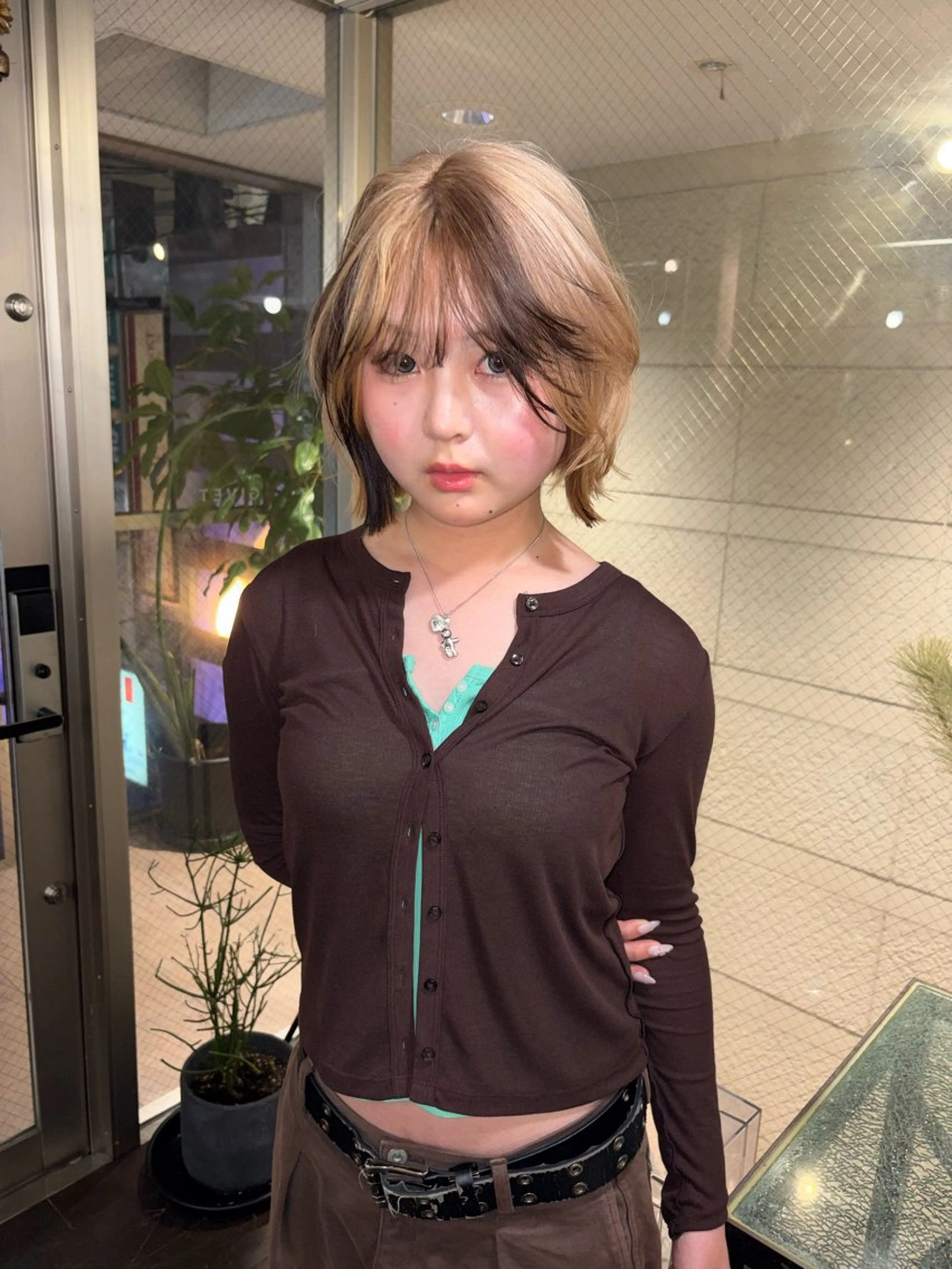 ショート カット ヘアカラー 心斎橋/デザインカラ ー/海外風/ナツミのヘアスタイル