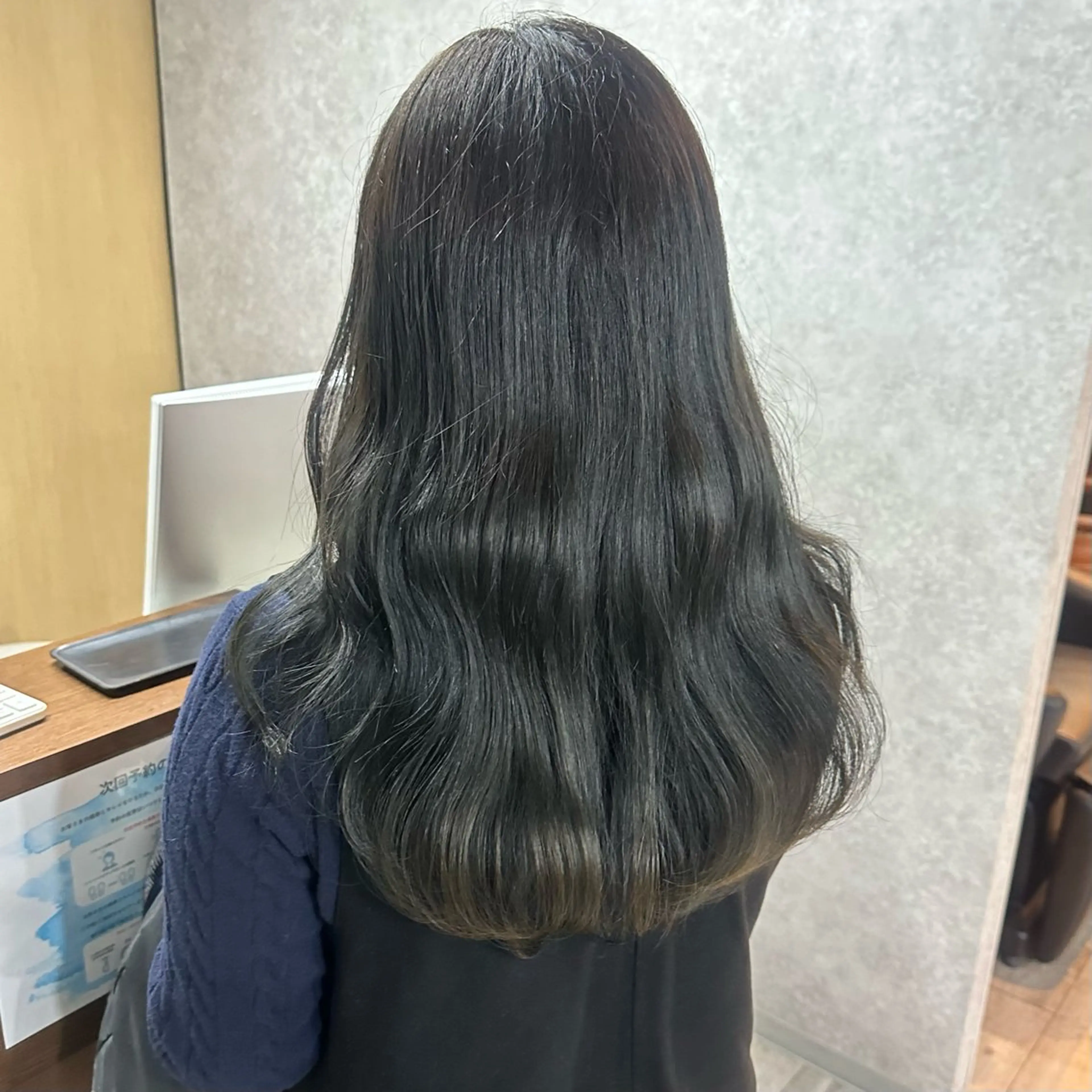 セミロング カラー グレージュ オリーブグレージュ オリーブグレー カット ヘアカラー トリートメント レイヤー/高橋 みく /池下/千種のヘアスタイル
