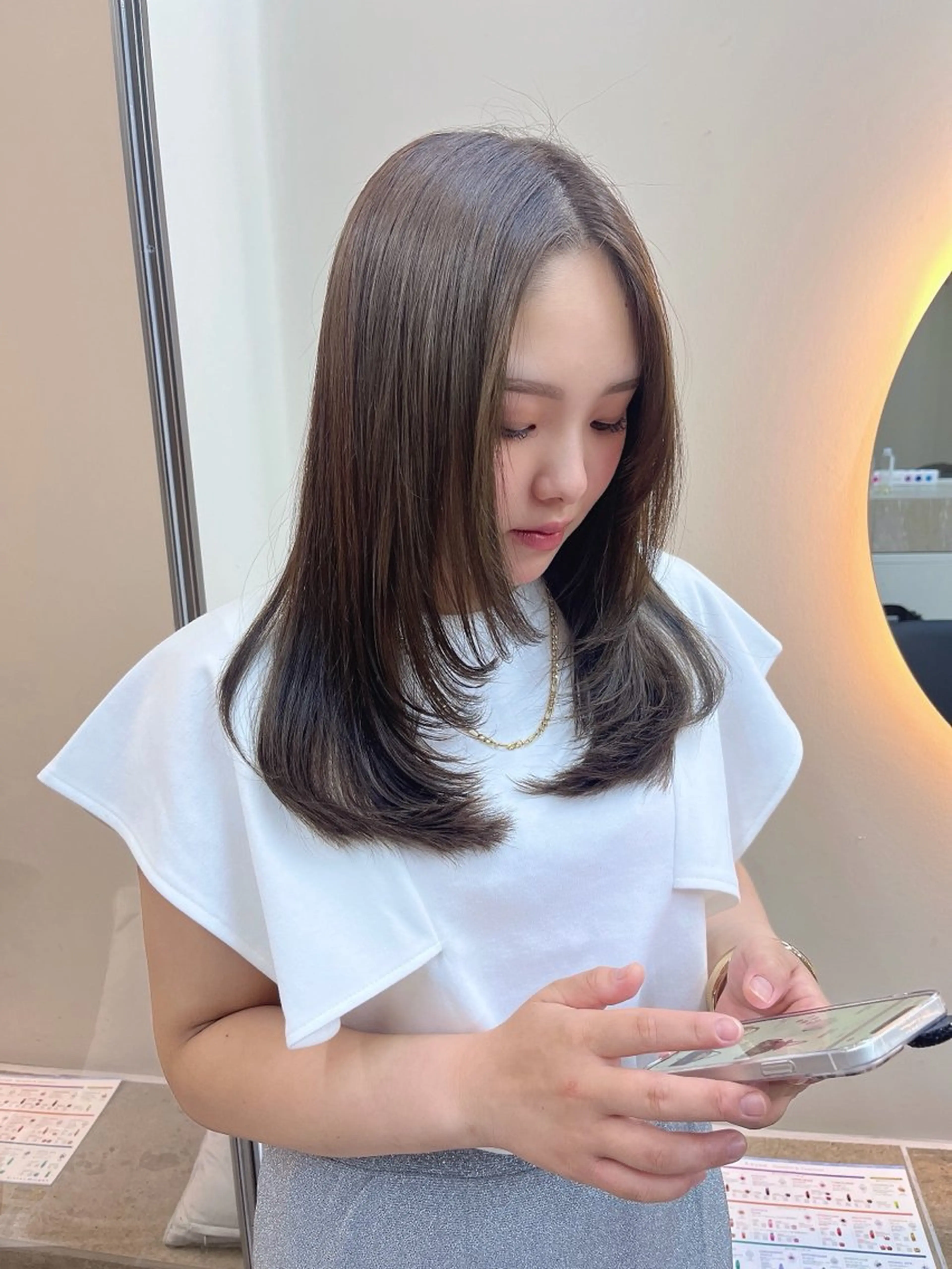 セミロング カラー パーマ カット ヘアカラー トリートメント 《柔らかhair𓍯 》木村美姫のヘアスタイル