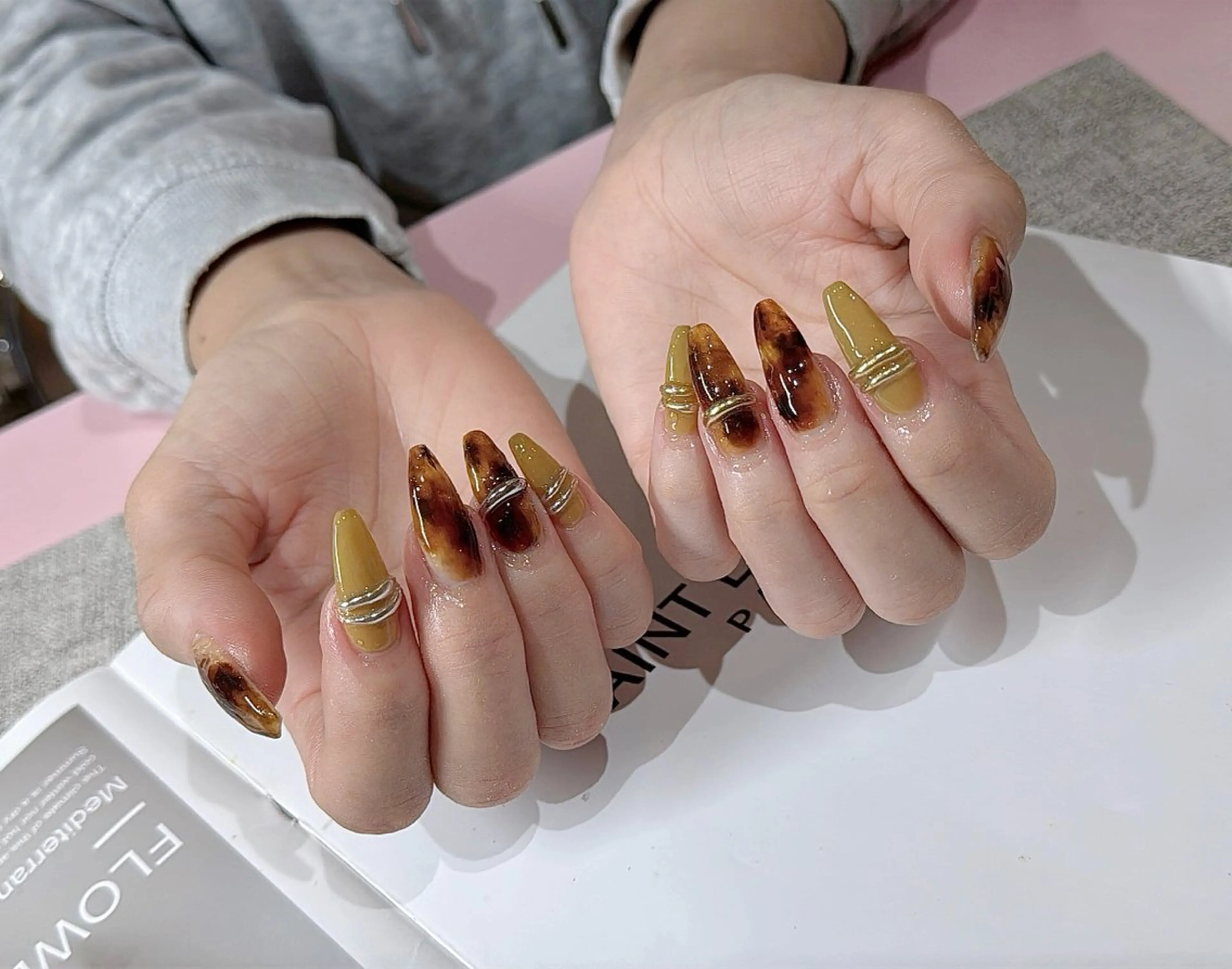 ネイル ハンドネイル ハンドケア NANA NAILのネイルデザイン