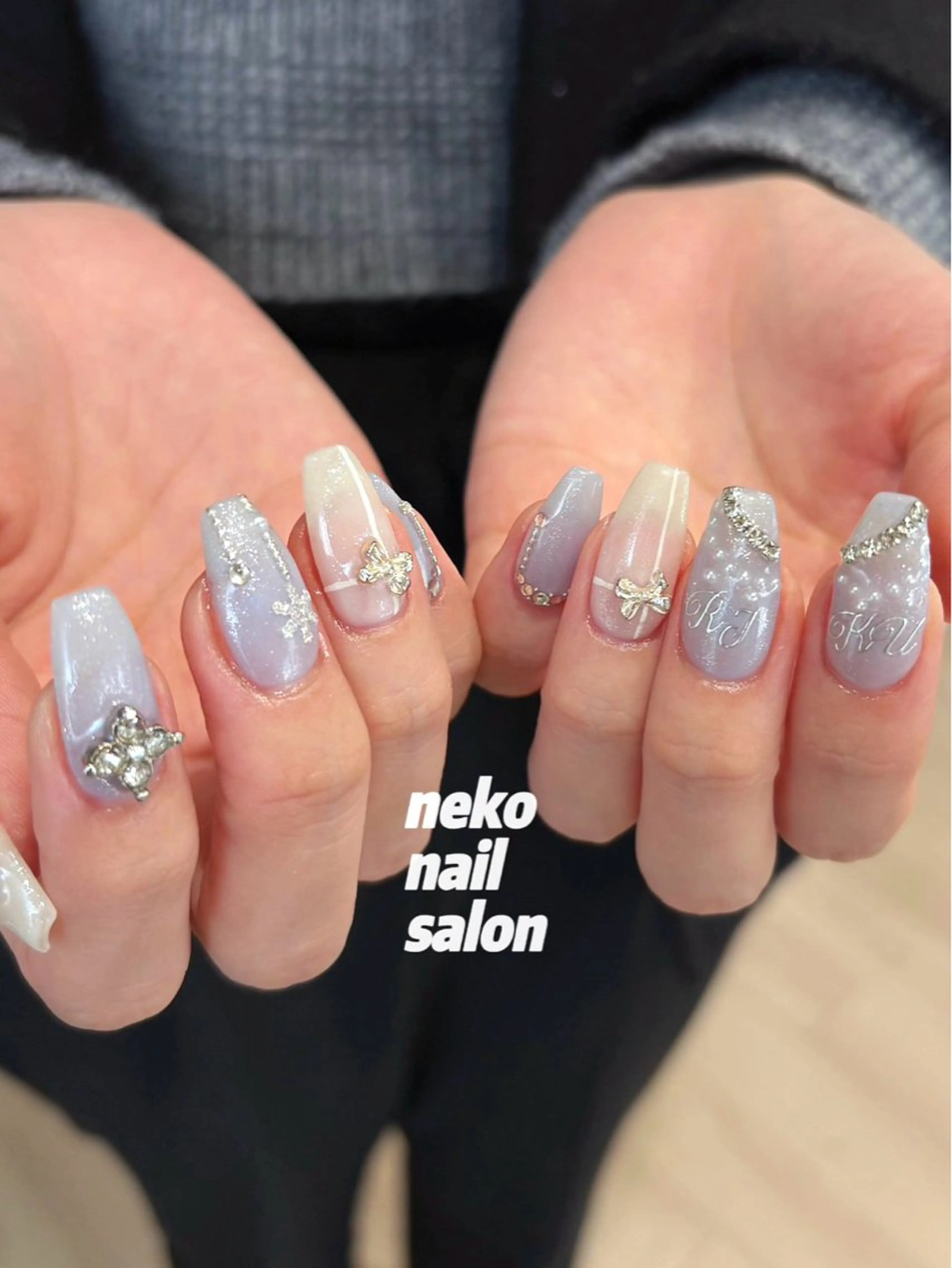 ネイル ガーリー ラメ(グリッター) ラメグラデーション ワンホンネイル ハンドネイル neko nailのネイルデザイン