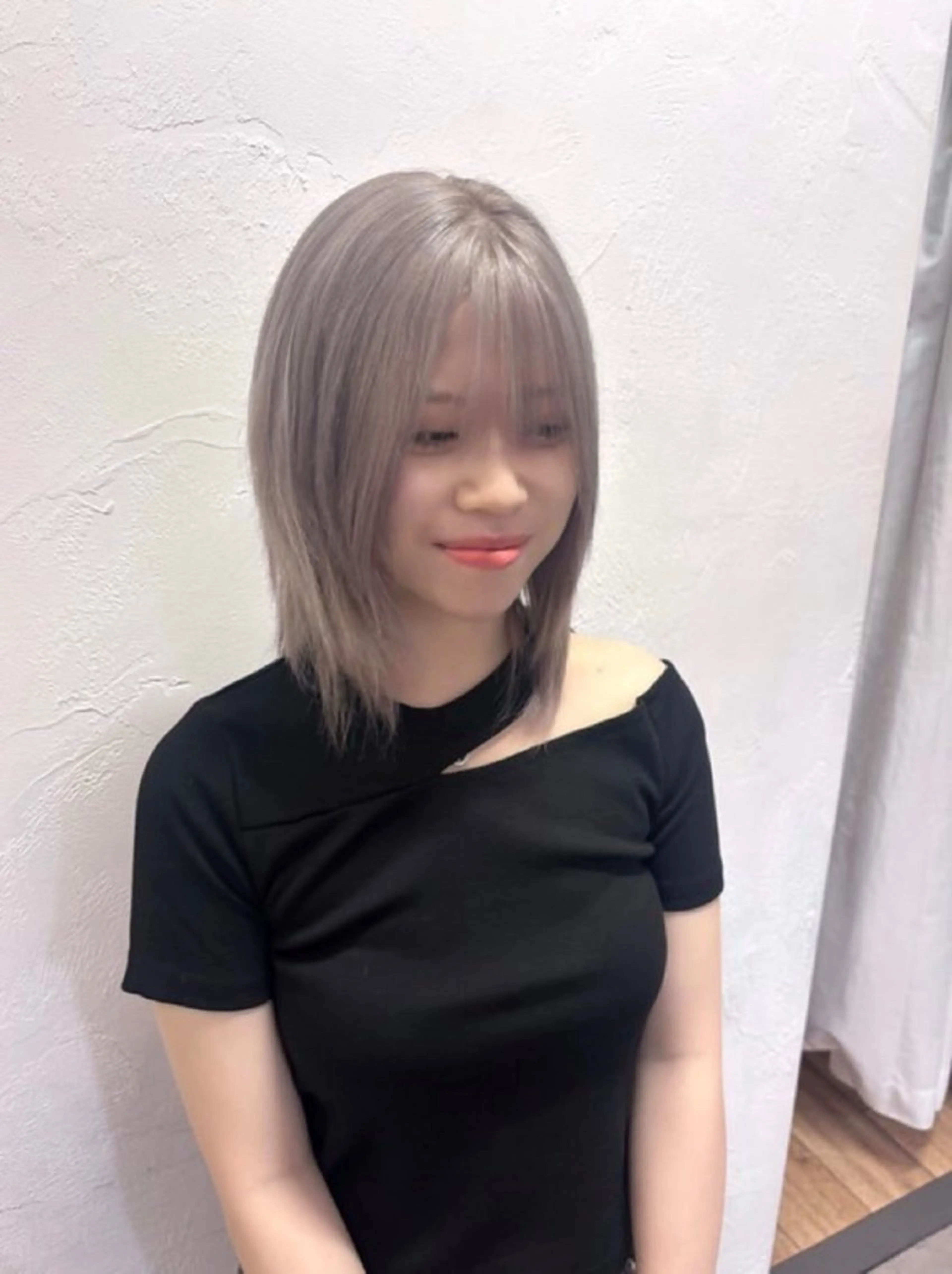 カラー ノボリ モネ ／ Lomaliaのヘアスタイル