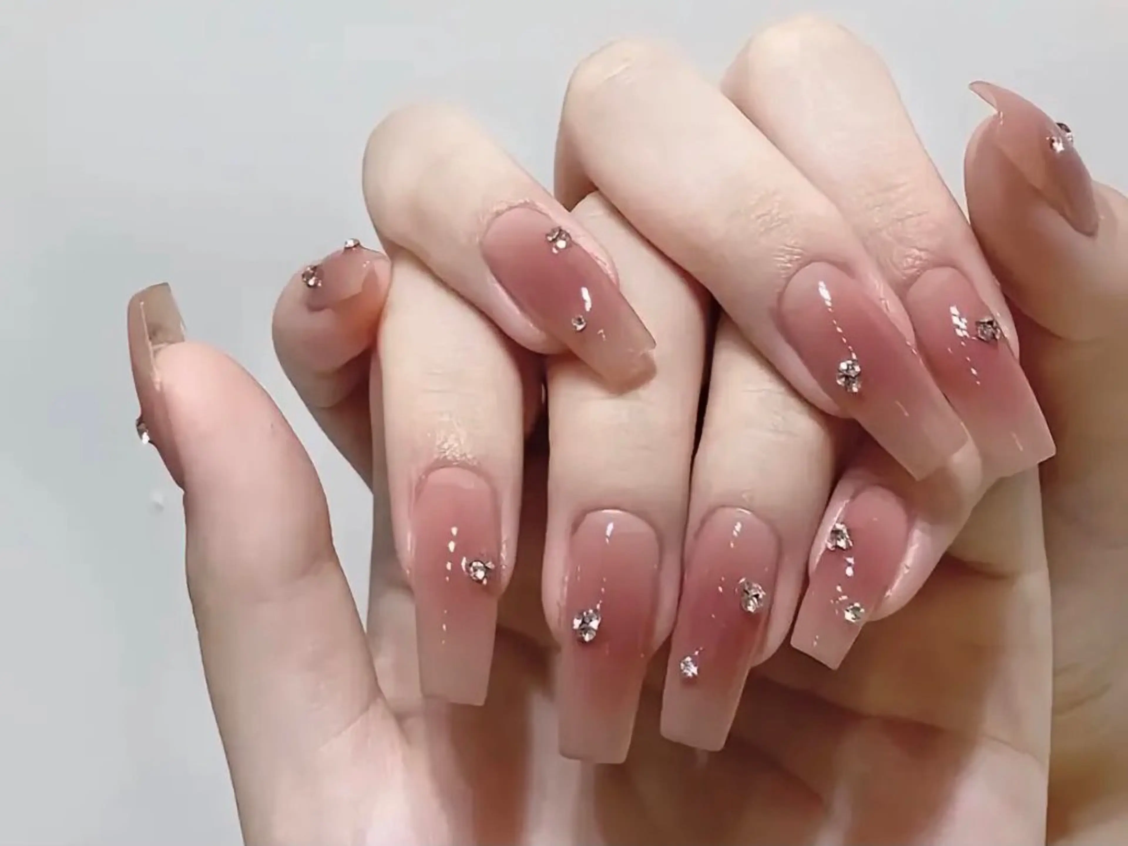 セミロング Hanaai Salon新宿店のネイルデザイン