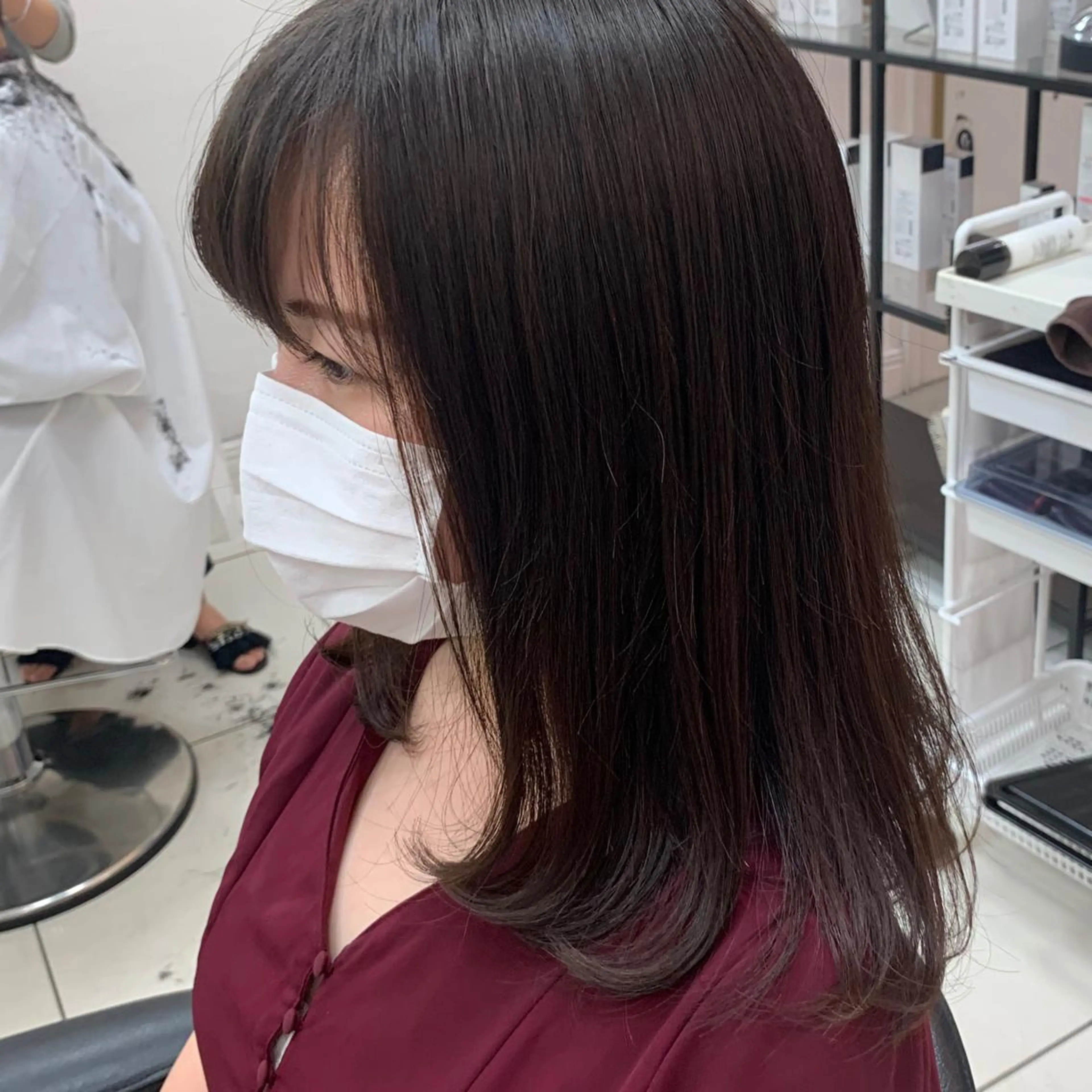 ロング 顔周りカット レイヤーカット カット トリートメント ウスイ ハルカのヘアスタイル