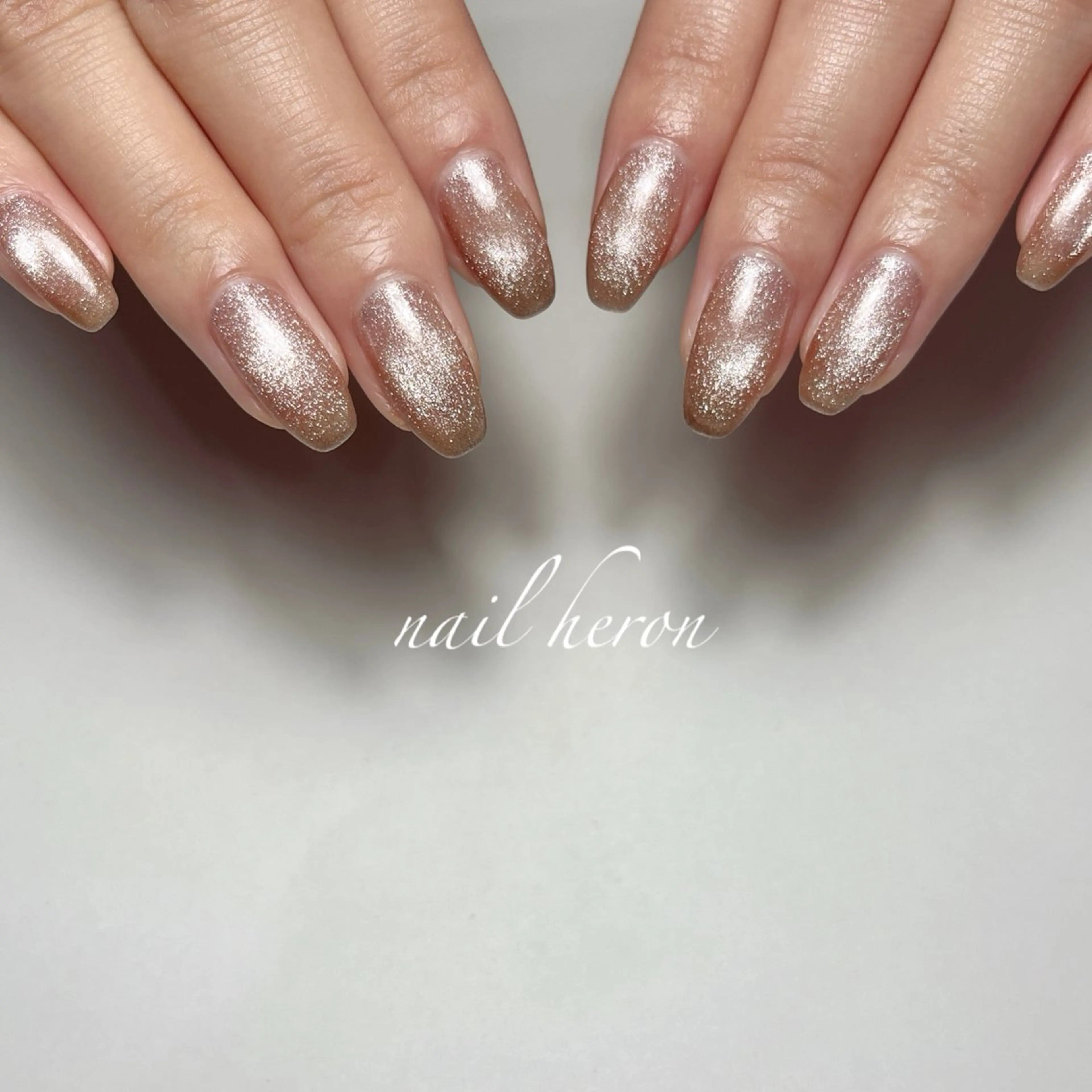 ネイル マグネットネイル ハンドネイル saki_ nail heronのネイルデザイン