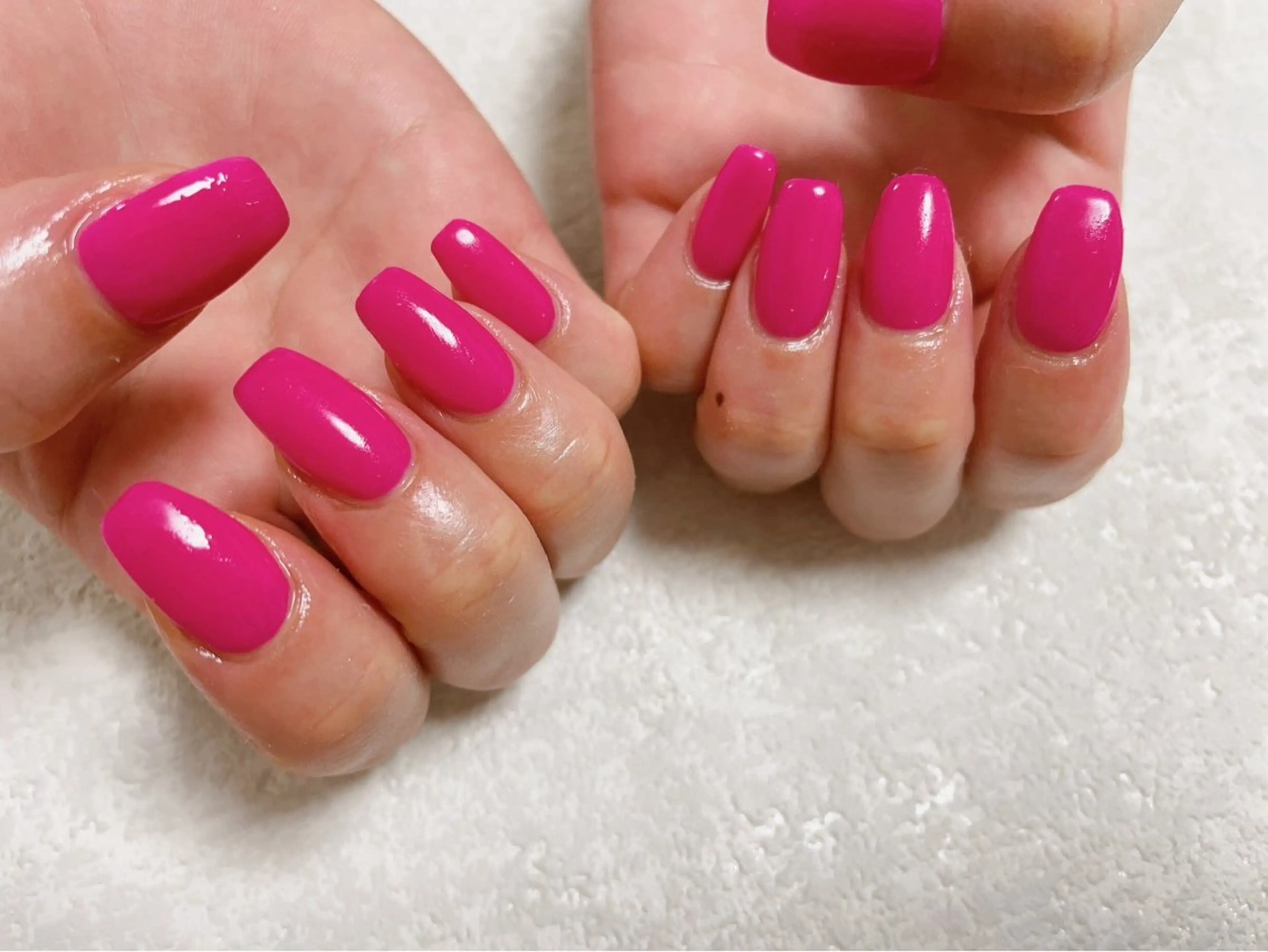 ネイル オーロラネイル ブルー フットネイル フレンチネイル ジェルネイル ハンドネイル kiki nail たまプラーザのネイルデザイン