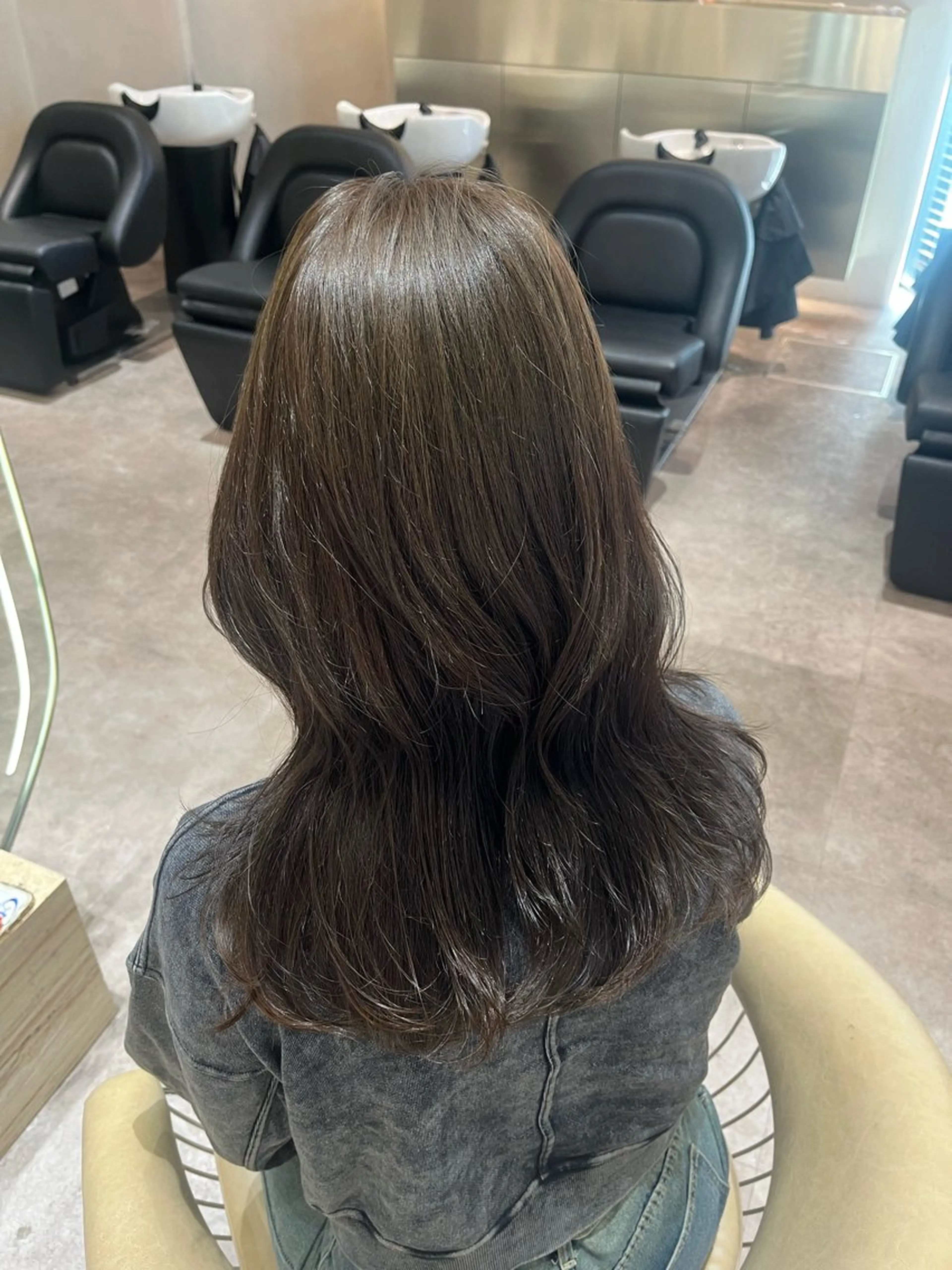 ロング ヘアカラー 顔周りカット/ 透明感カラー/ユナのヘアスタイル