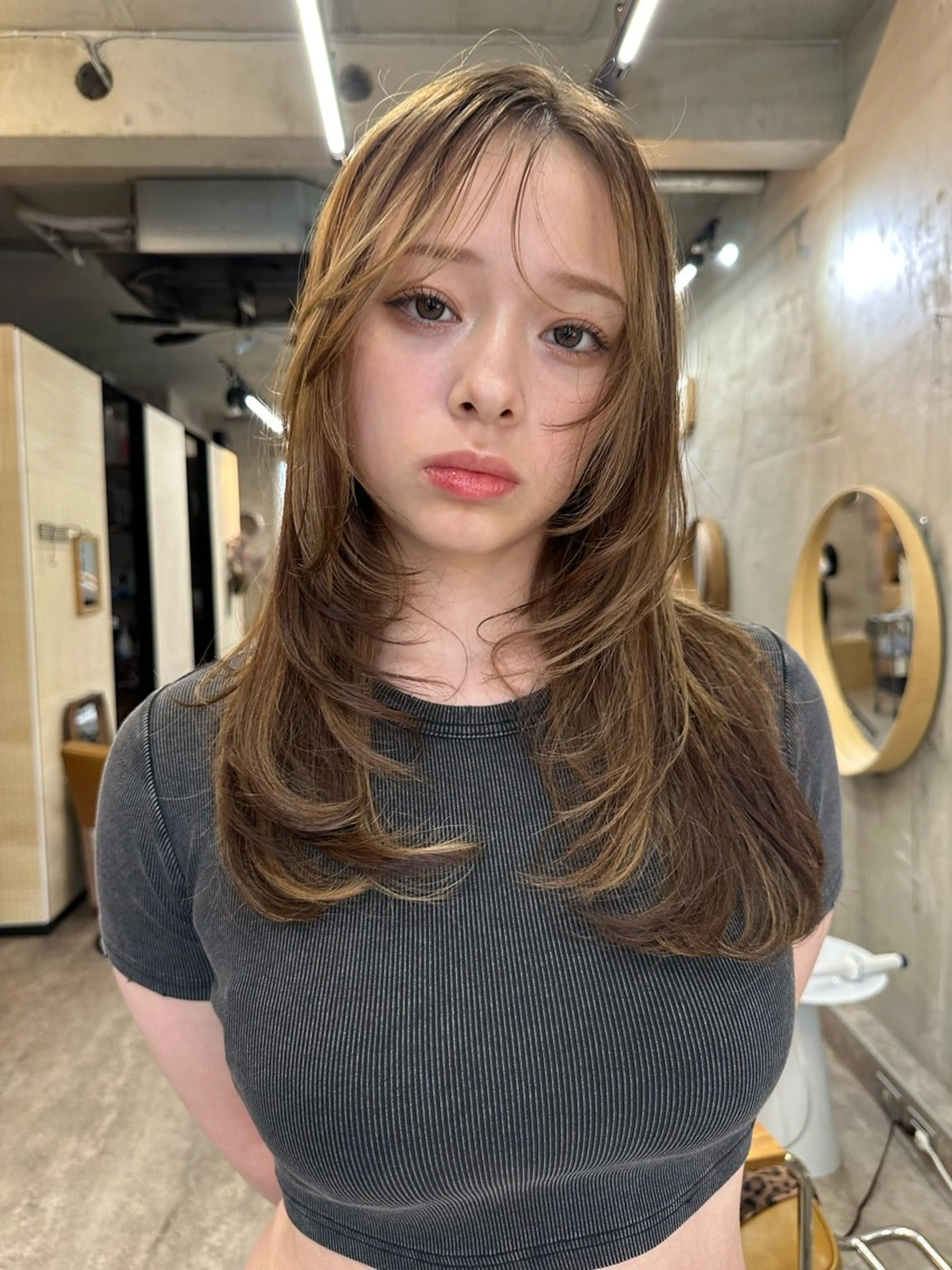 ロング カラー ベージュカラー ブリーチ ブラウンカラー ケアブリーチ グレージュ カット カットモデル募集中 ／HARUKA🎀のヘアスタイル