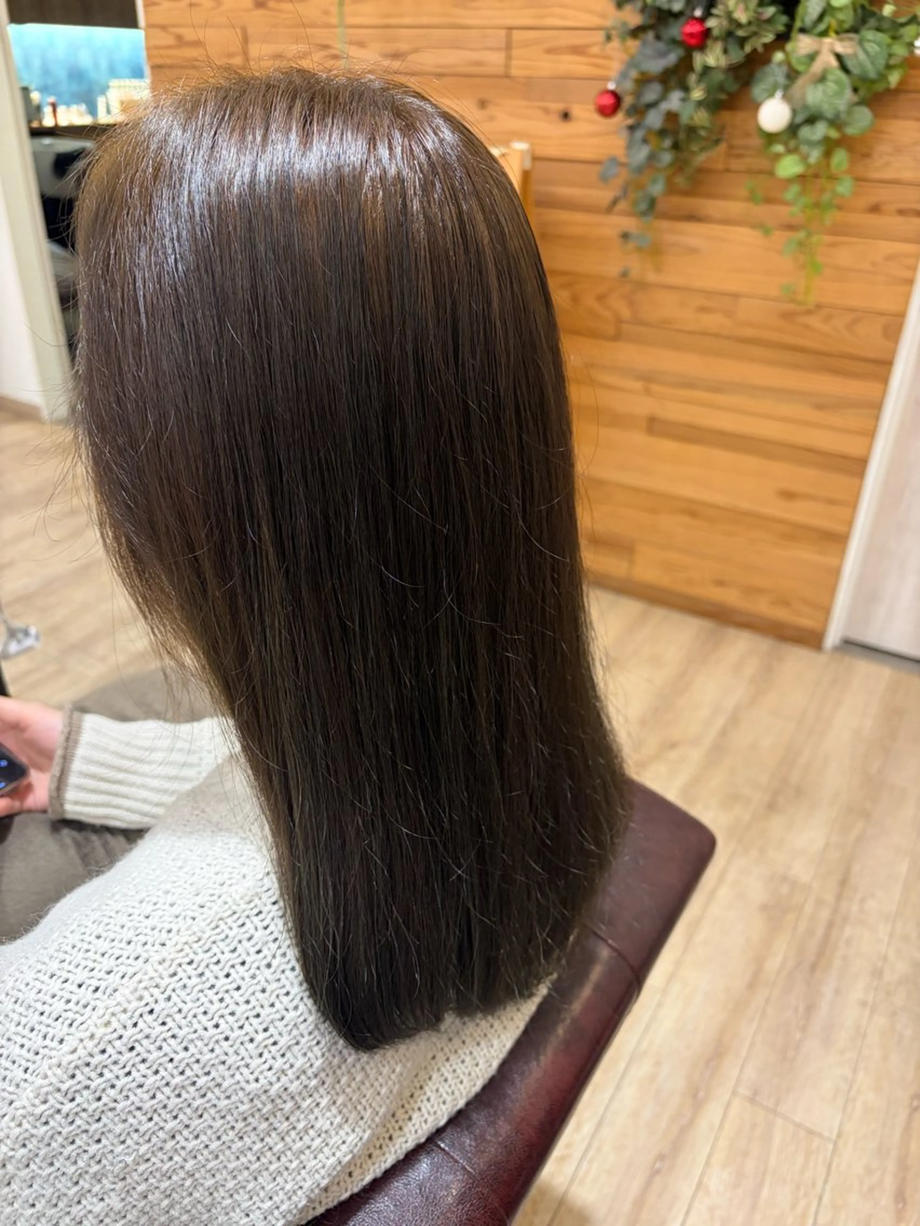 ロング 松山 麻一のヘアスタイル